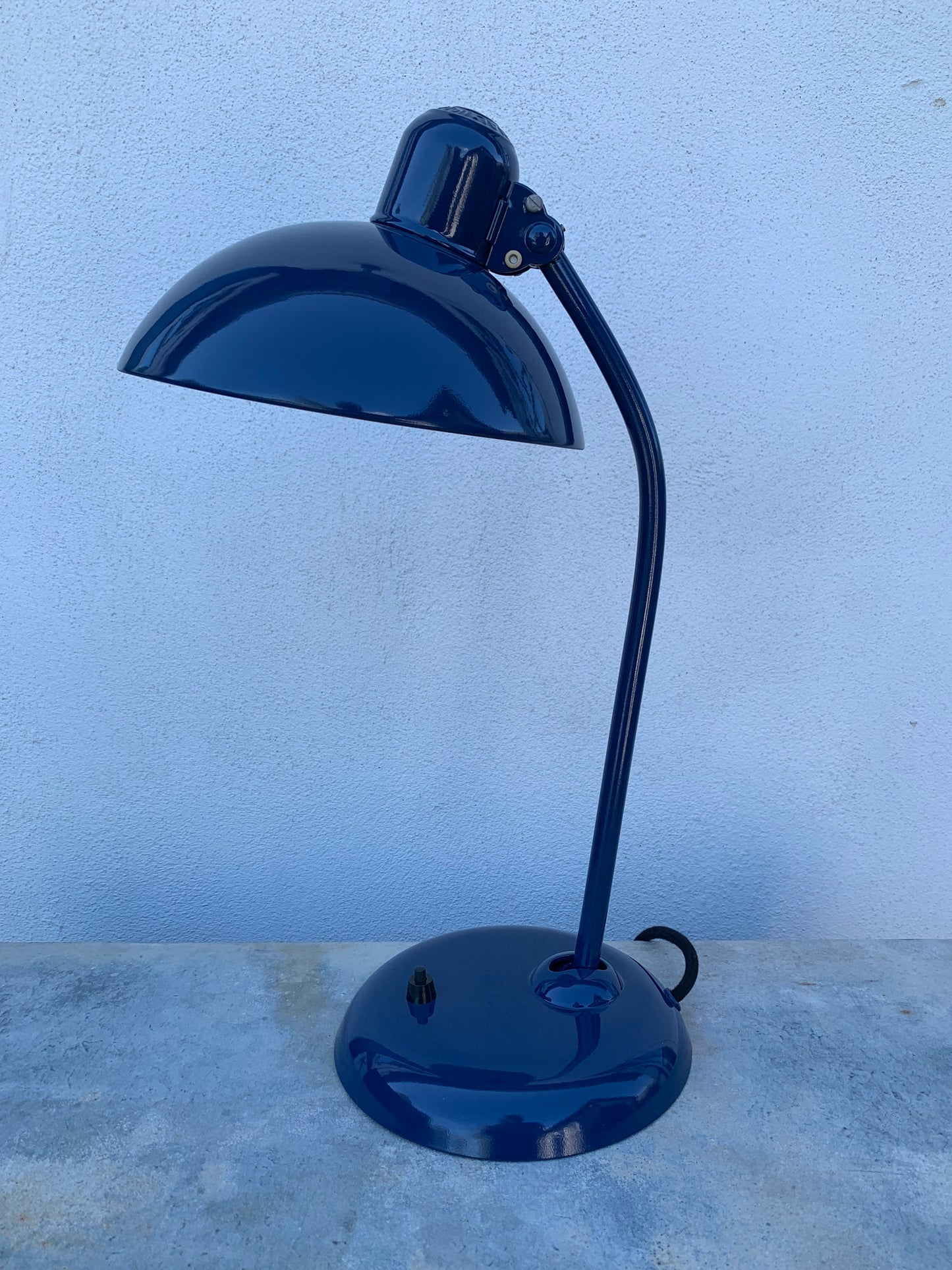 Kaiser Idell 6556 - Blau