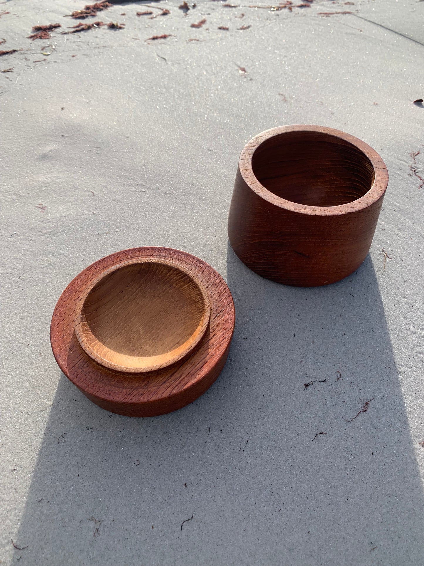 Teakholzdose mit Deckel – dänisches Design