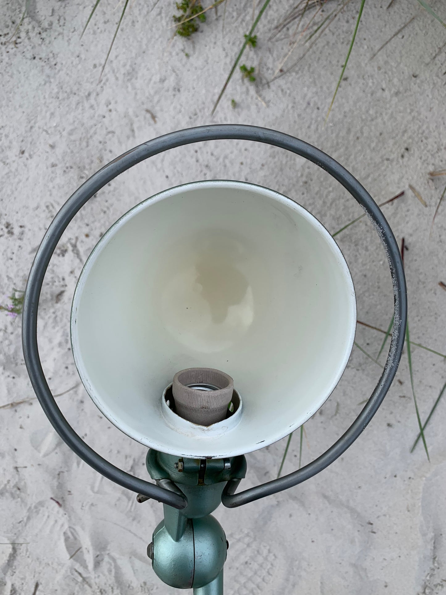 Jieldé mit 2 Armen und Tischbeschlag - Grün