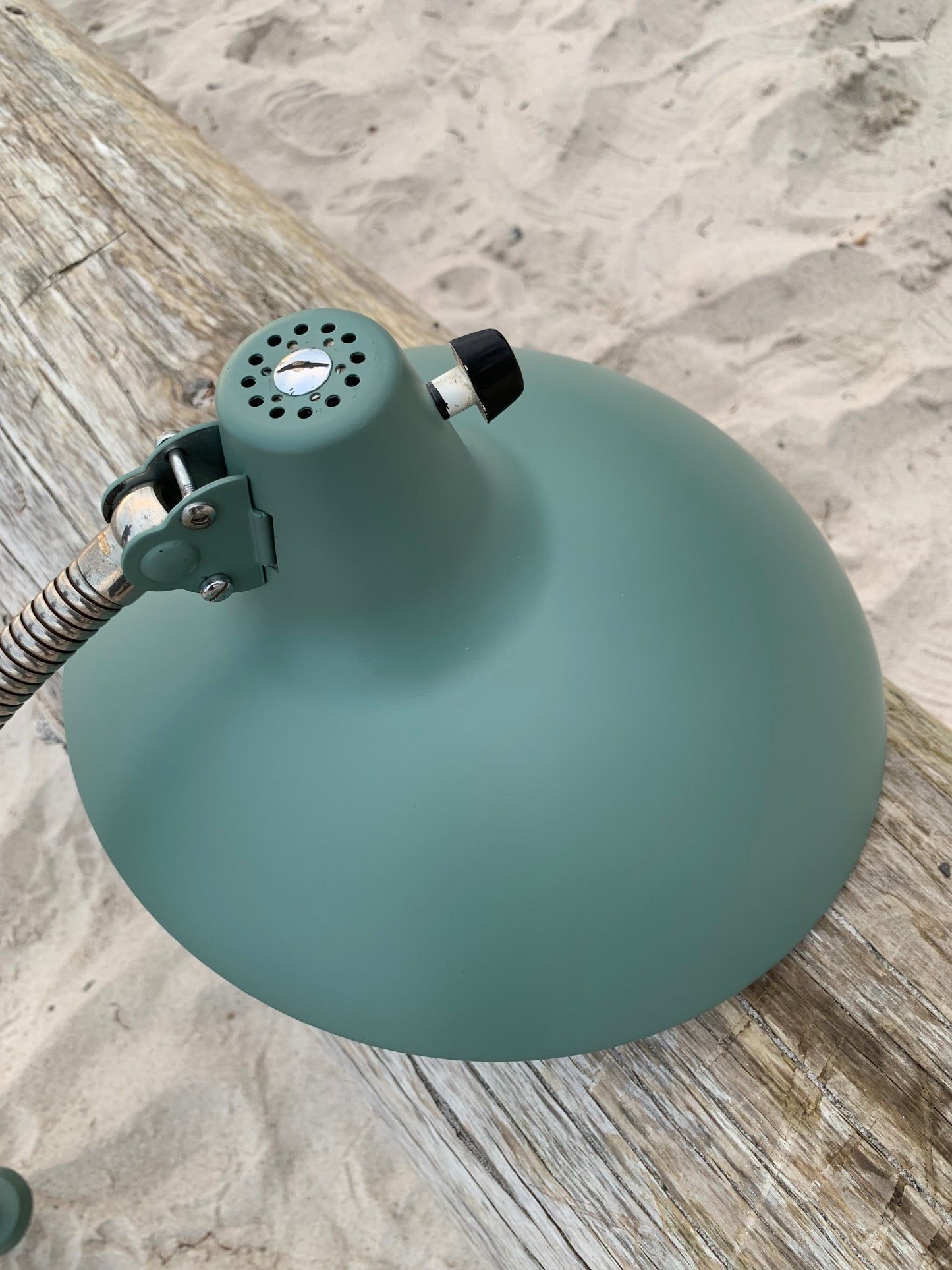 Kaiser Idell 6861 - Grün