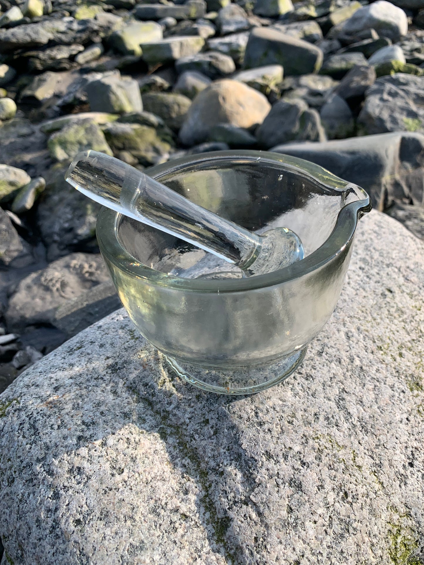 Mörser aus Glas