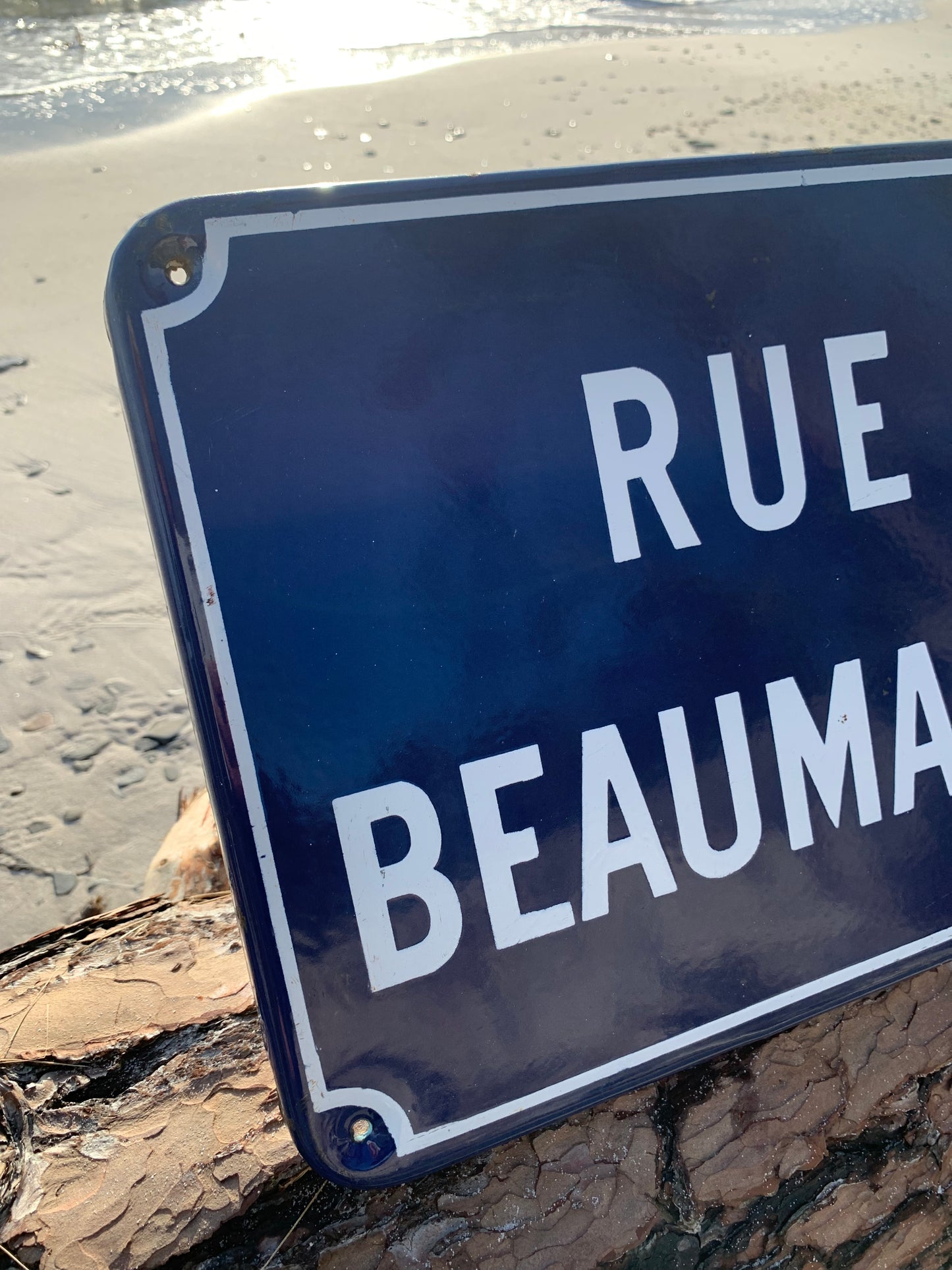 Französisches Emailleschild