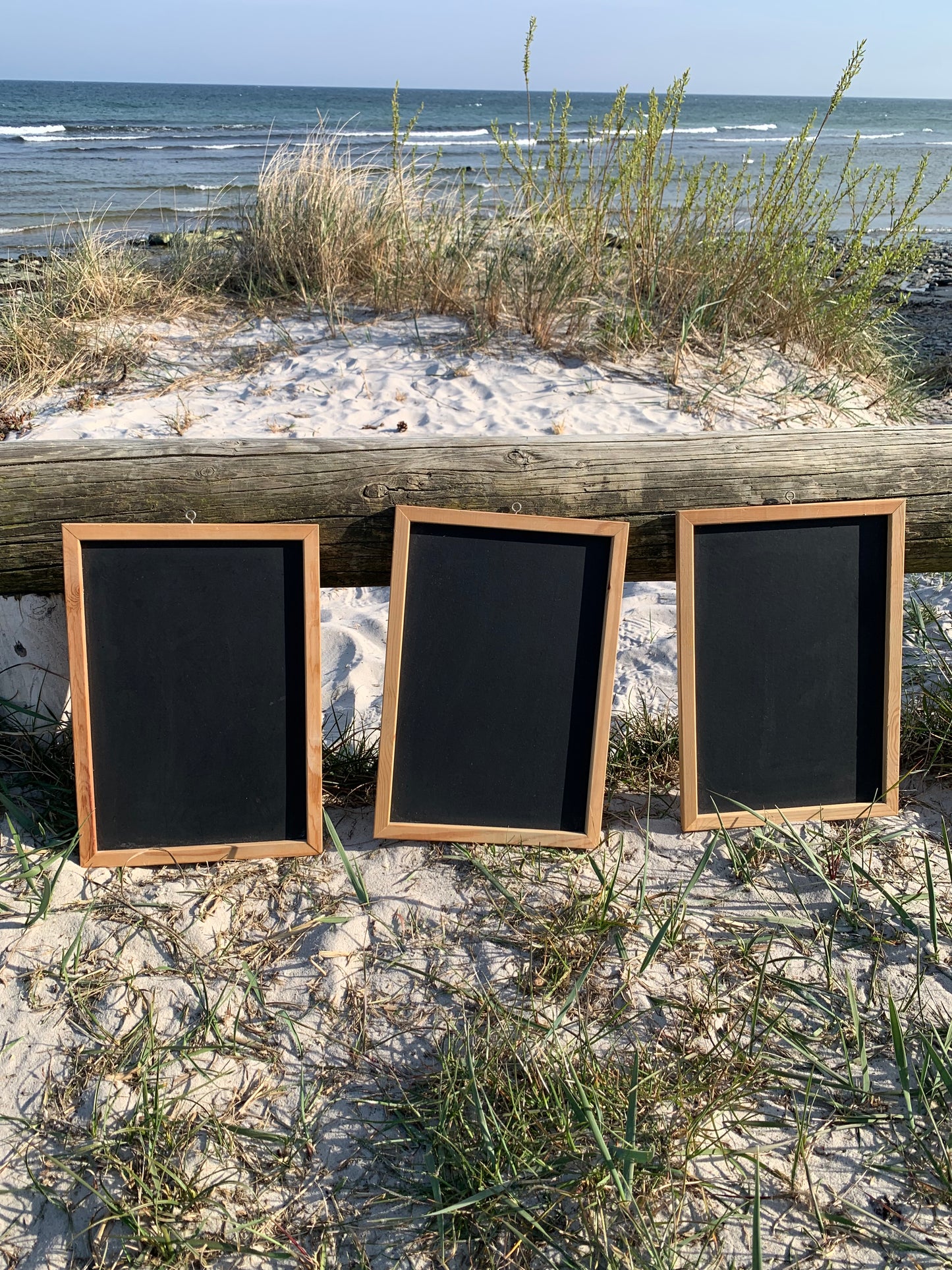 Tafel mit Holzrahmen