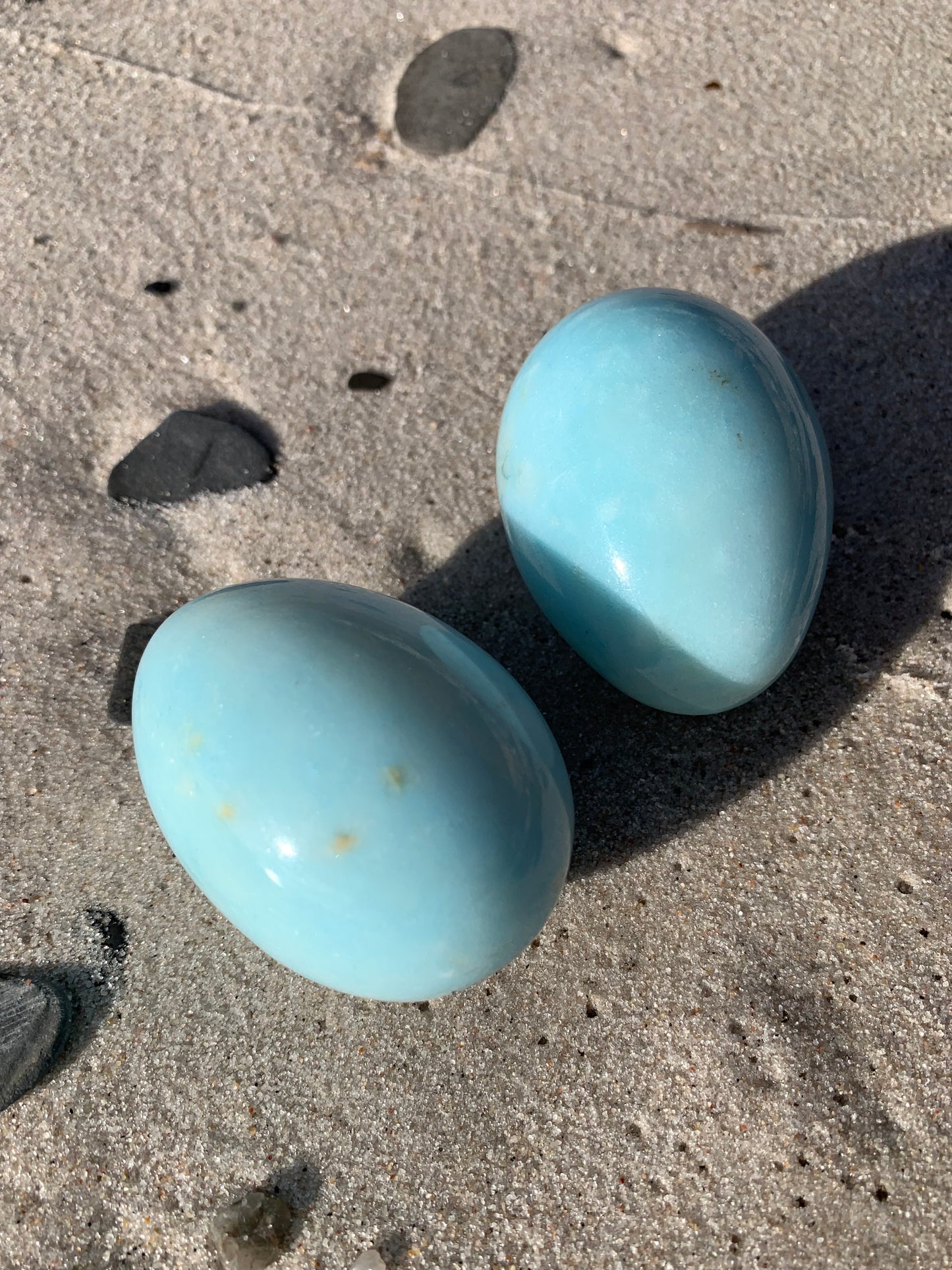 2 Stk. dekorative Eier