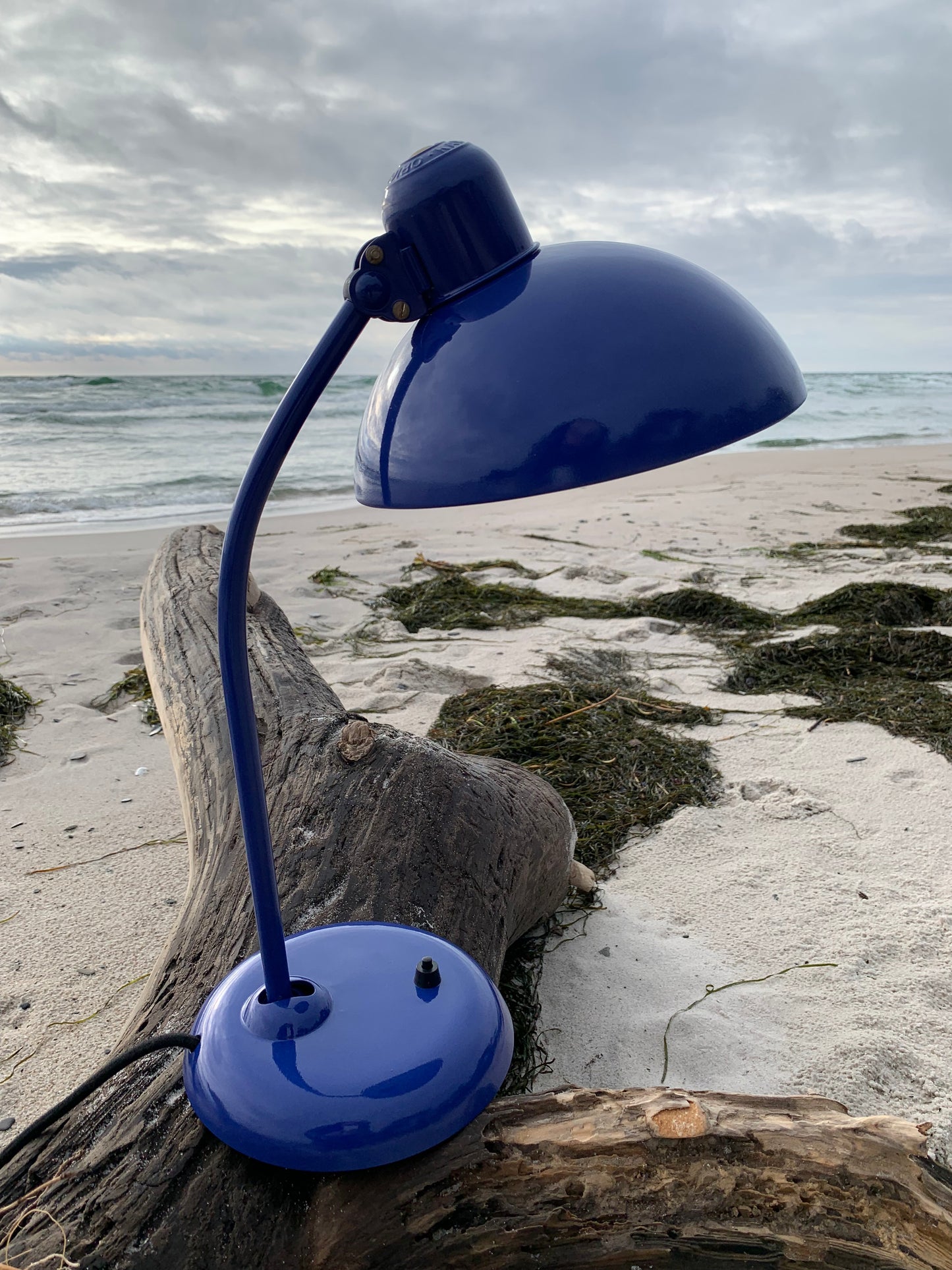 Kaiser Idell 6556 - Blau
