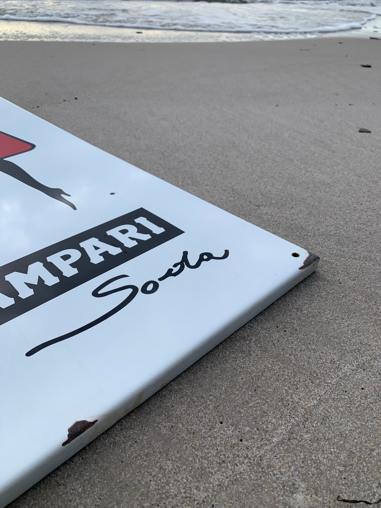 Campari-Emailschild