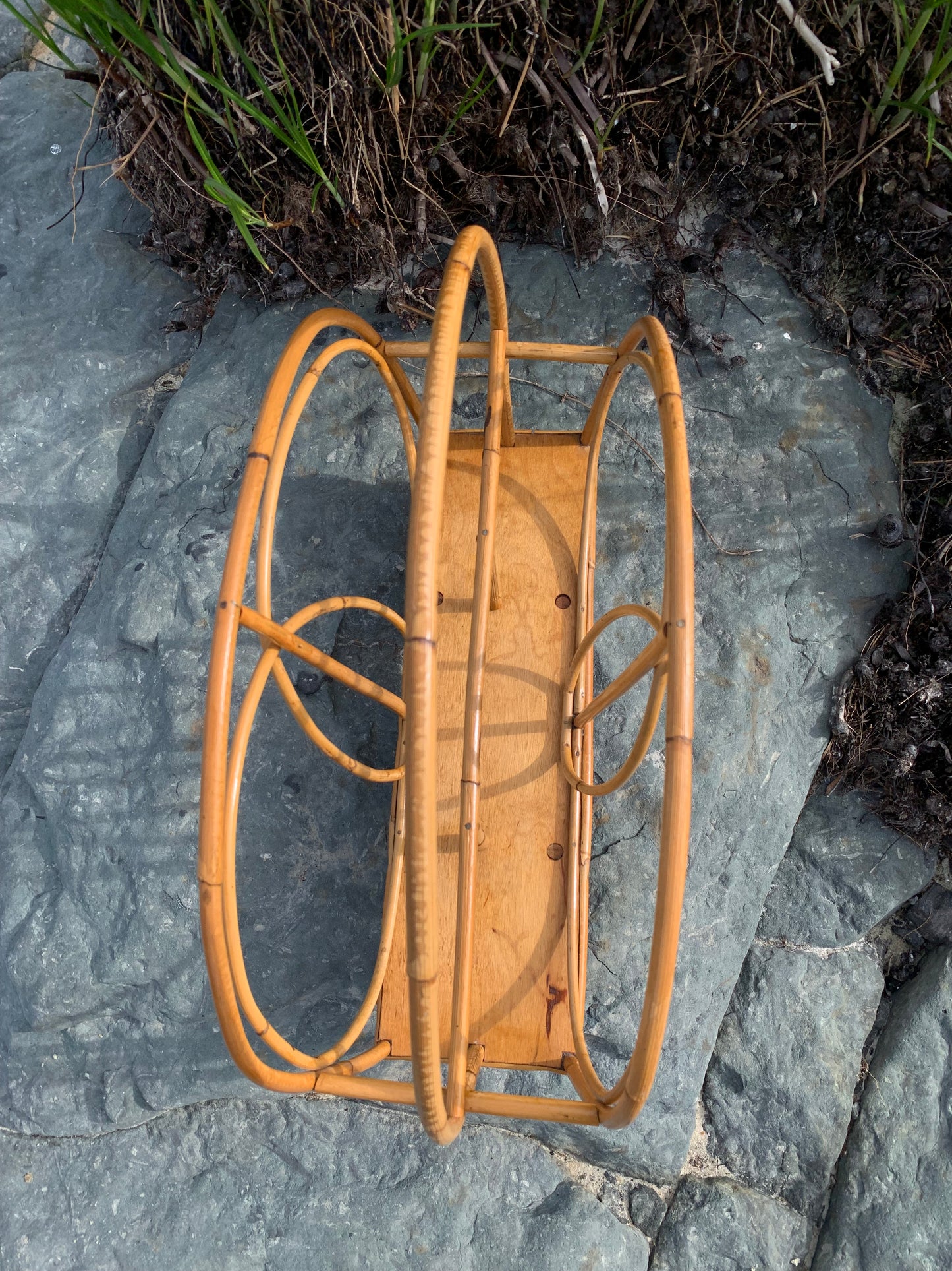 Zeitungsständer