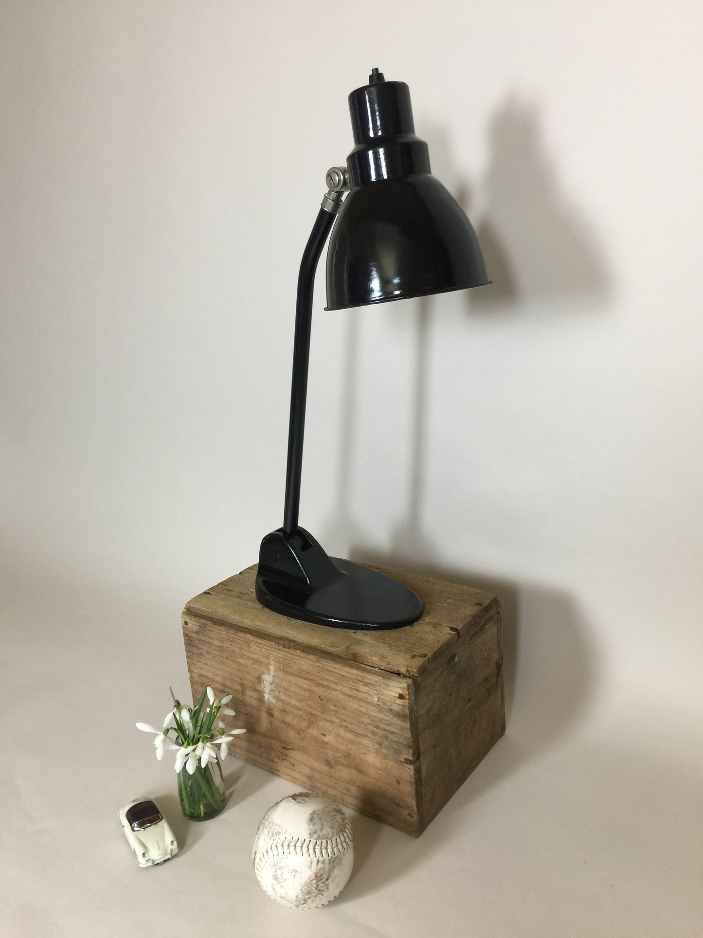 Schöne alte industrielle Vintage Jacobus-Lampe