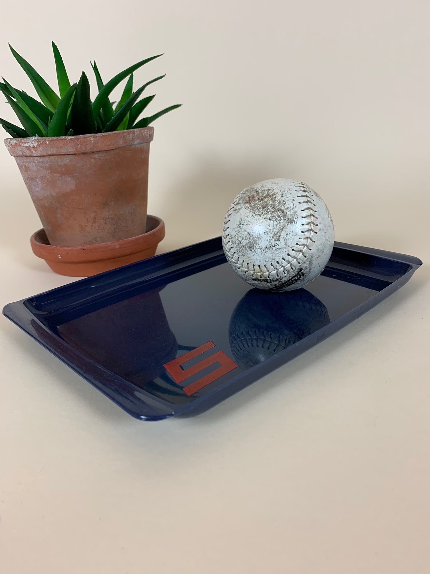 Kleines Tablett von Sterling