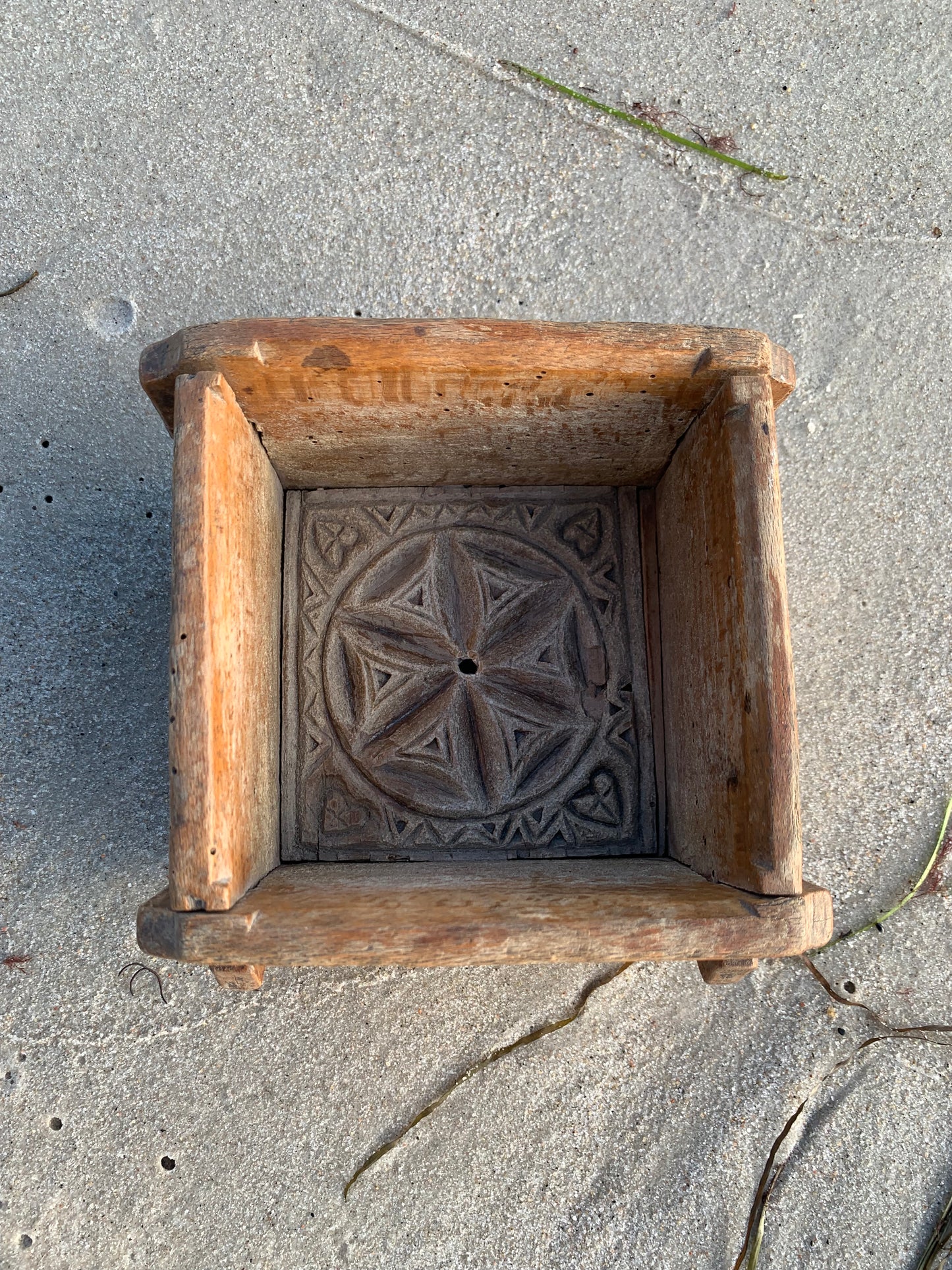 Käseform aus Holz