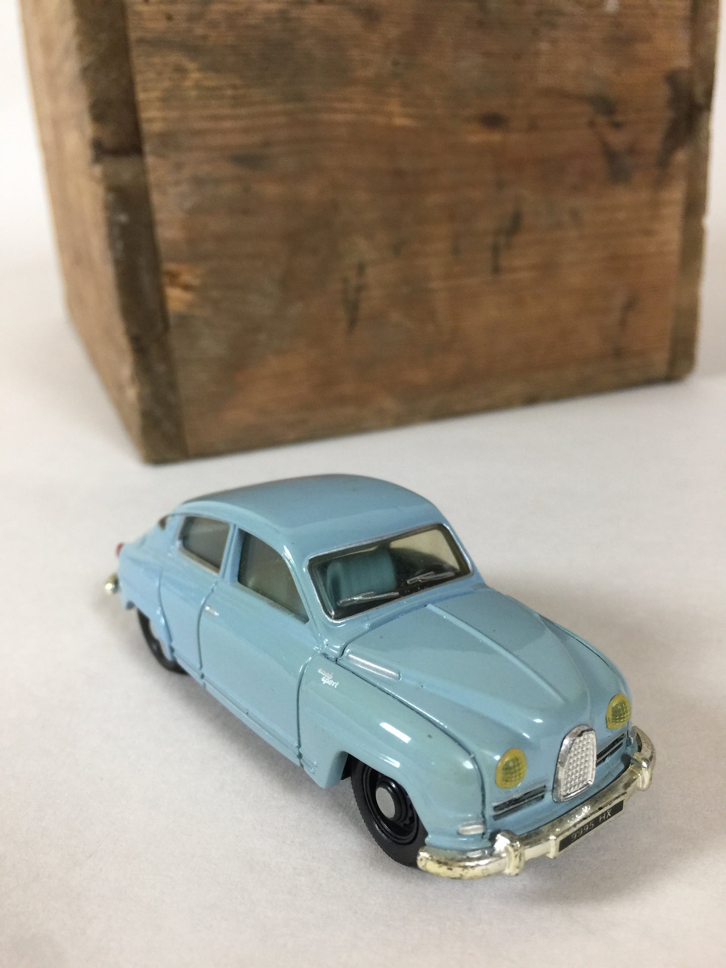 Schönes D7112 Saab 96 Modellauto