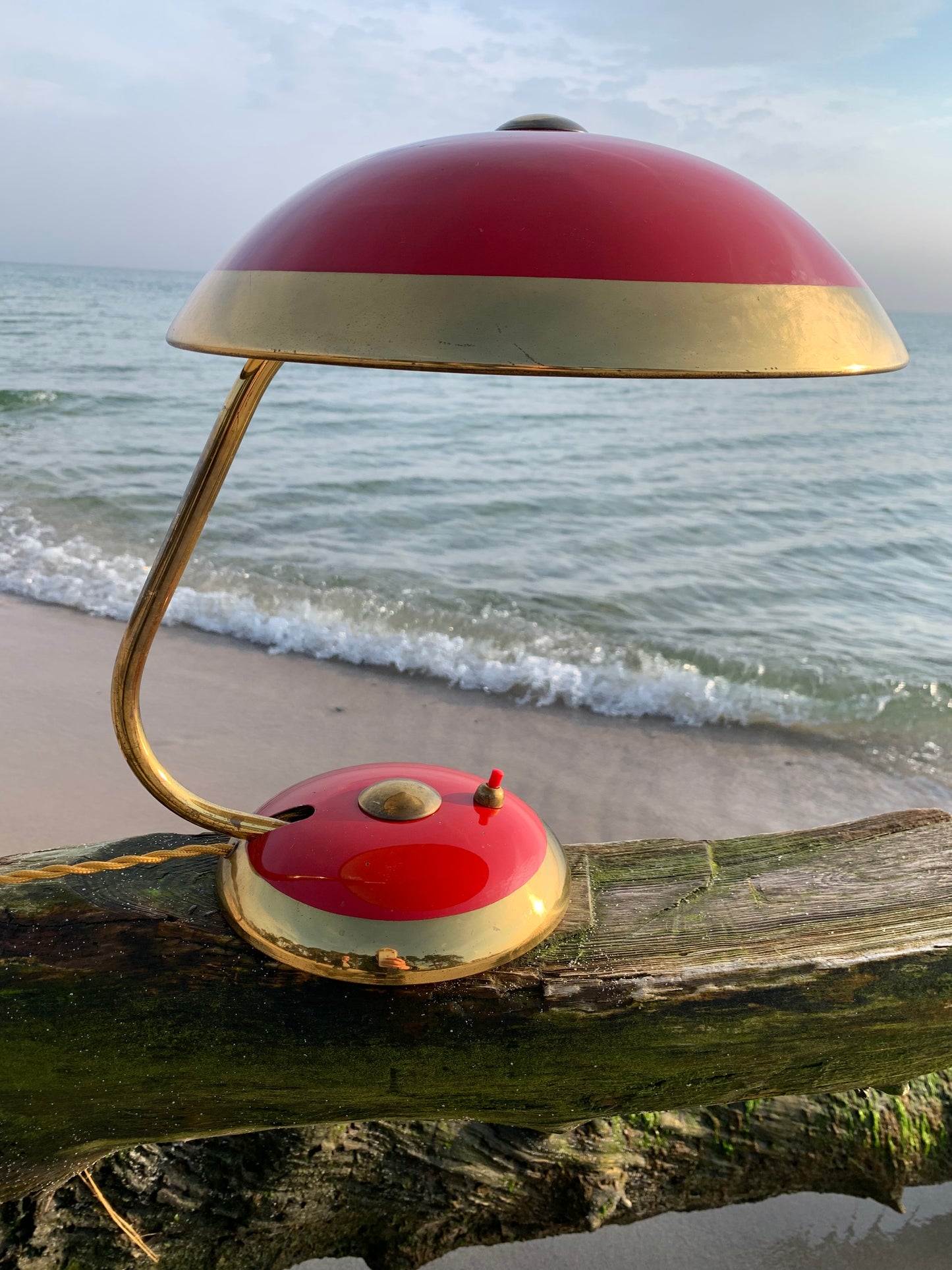 Helo-Lampe - Rot/Messing