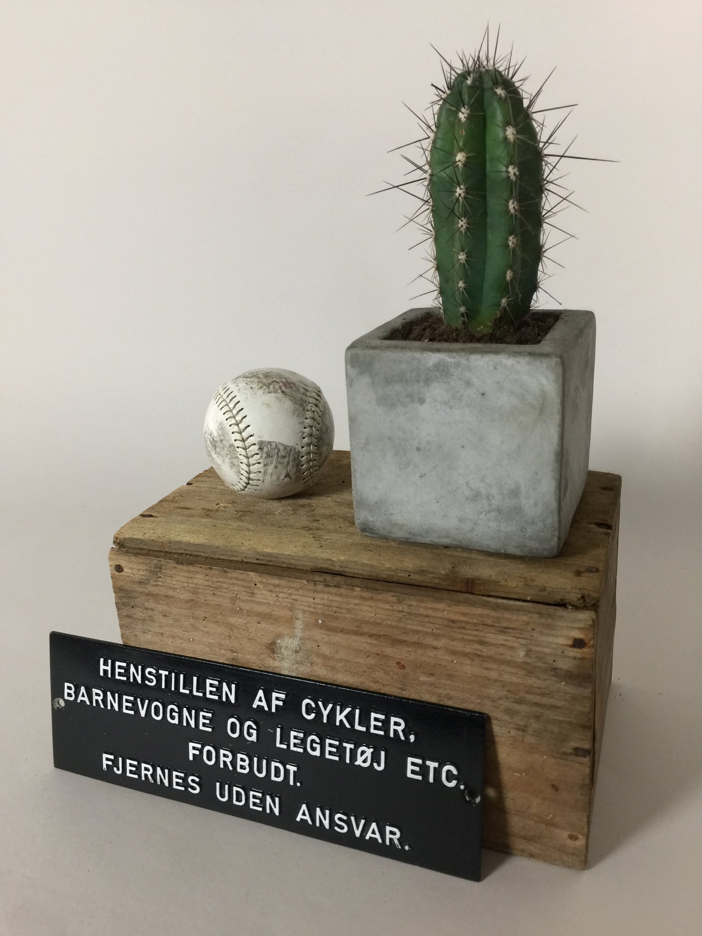 Schönes und dekoratives Schild