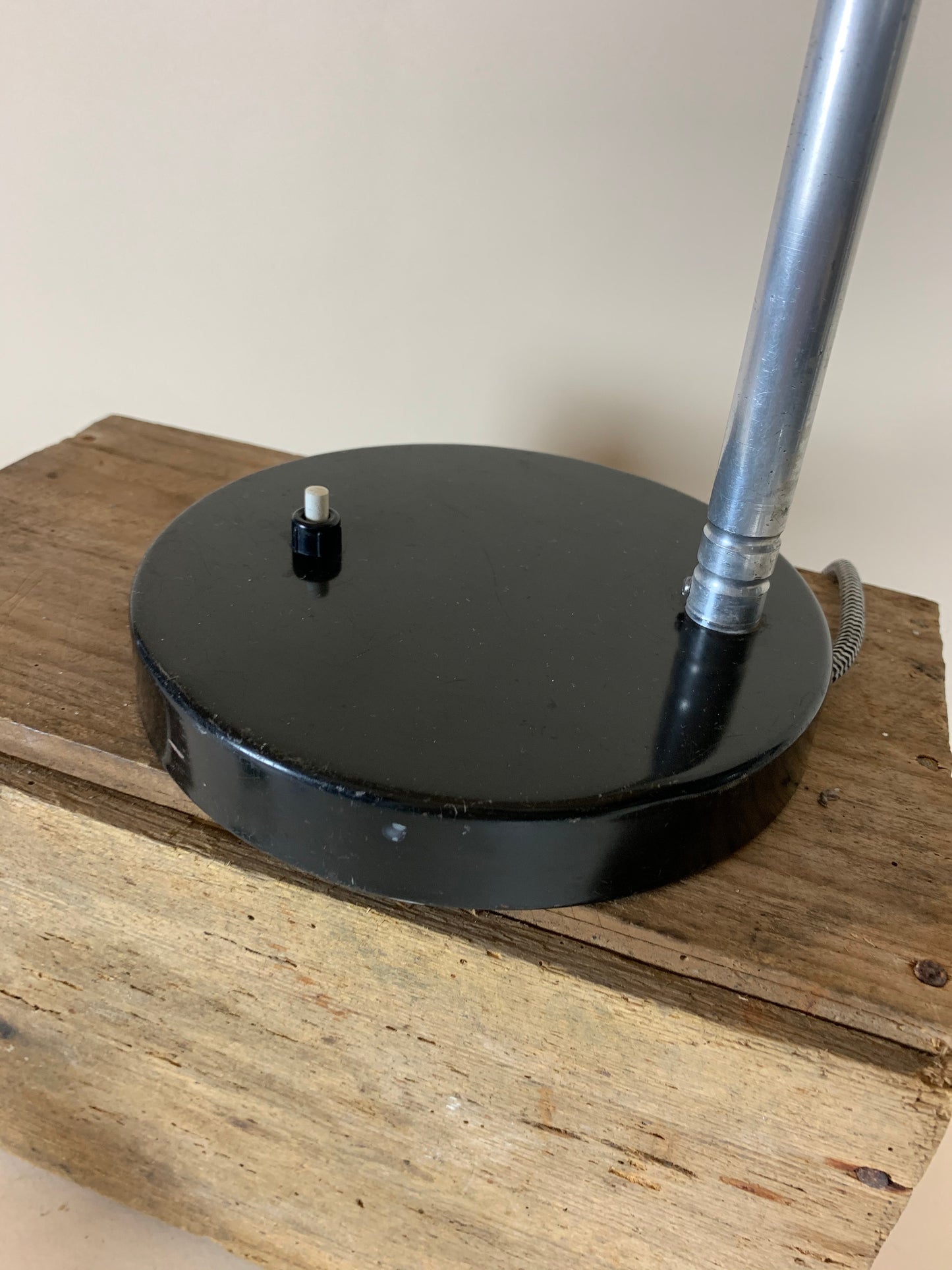 Kaiser Idell 6561 Tischleuchte