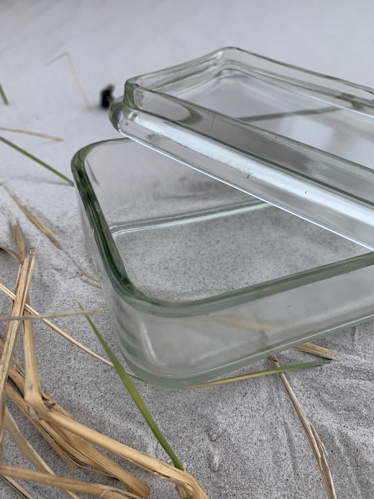 Glas mit Deckel