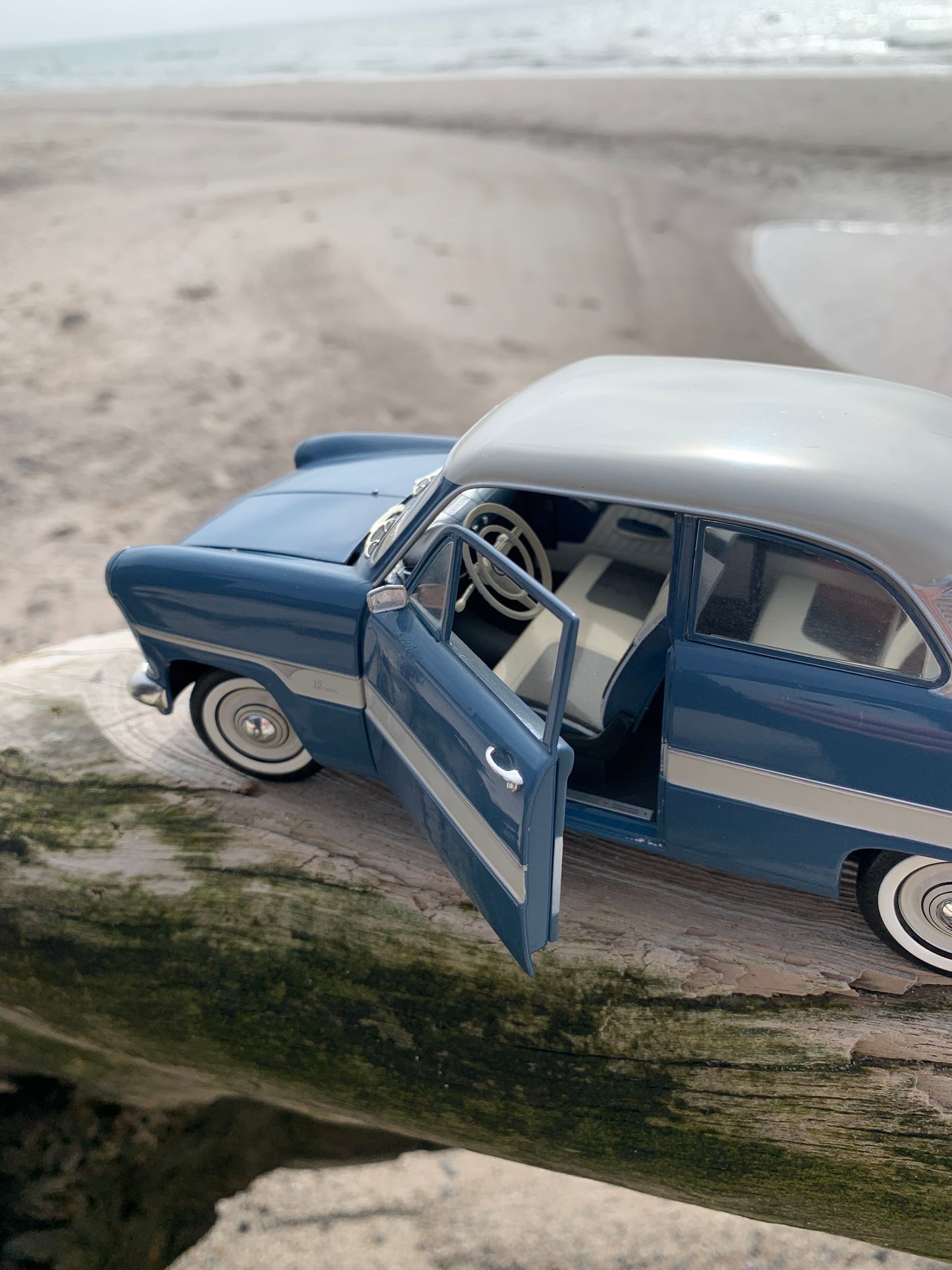 Ford Taunus 12M