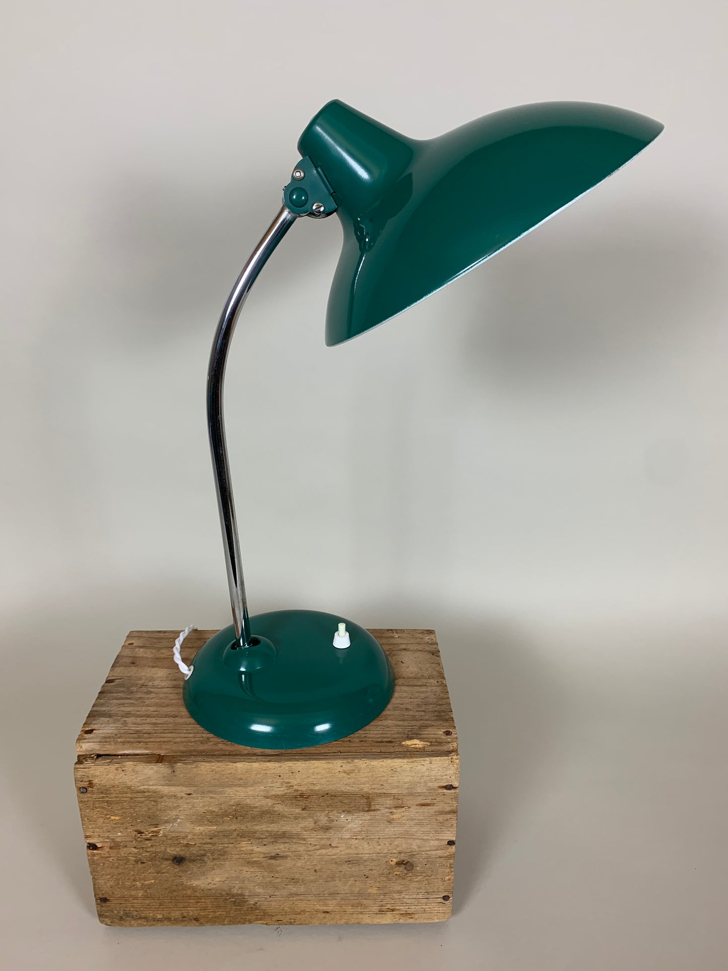 Kaiser Idell 6786 - Original grün