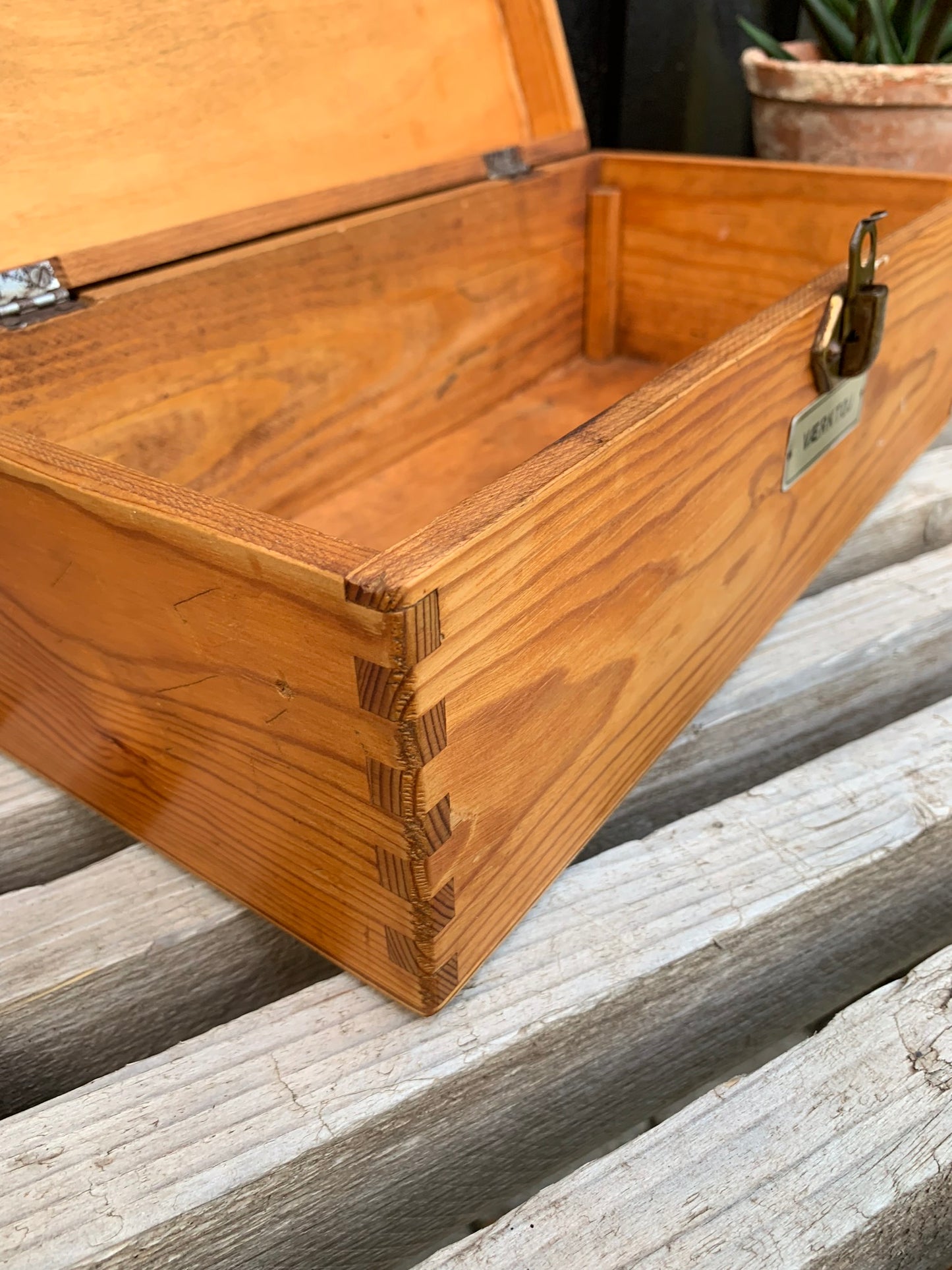 Werkzeugkasten aus Holz