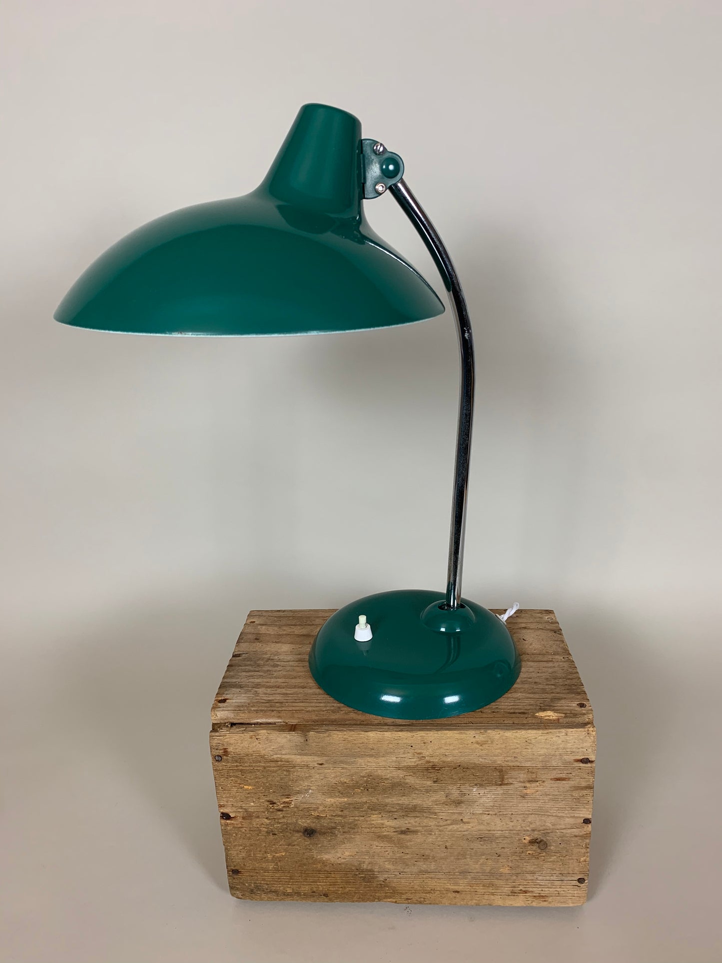 Kaiser Idell 6786 - Original grün