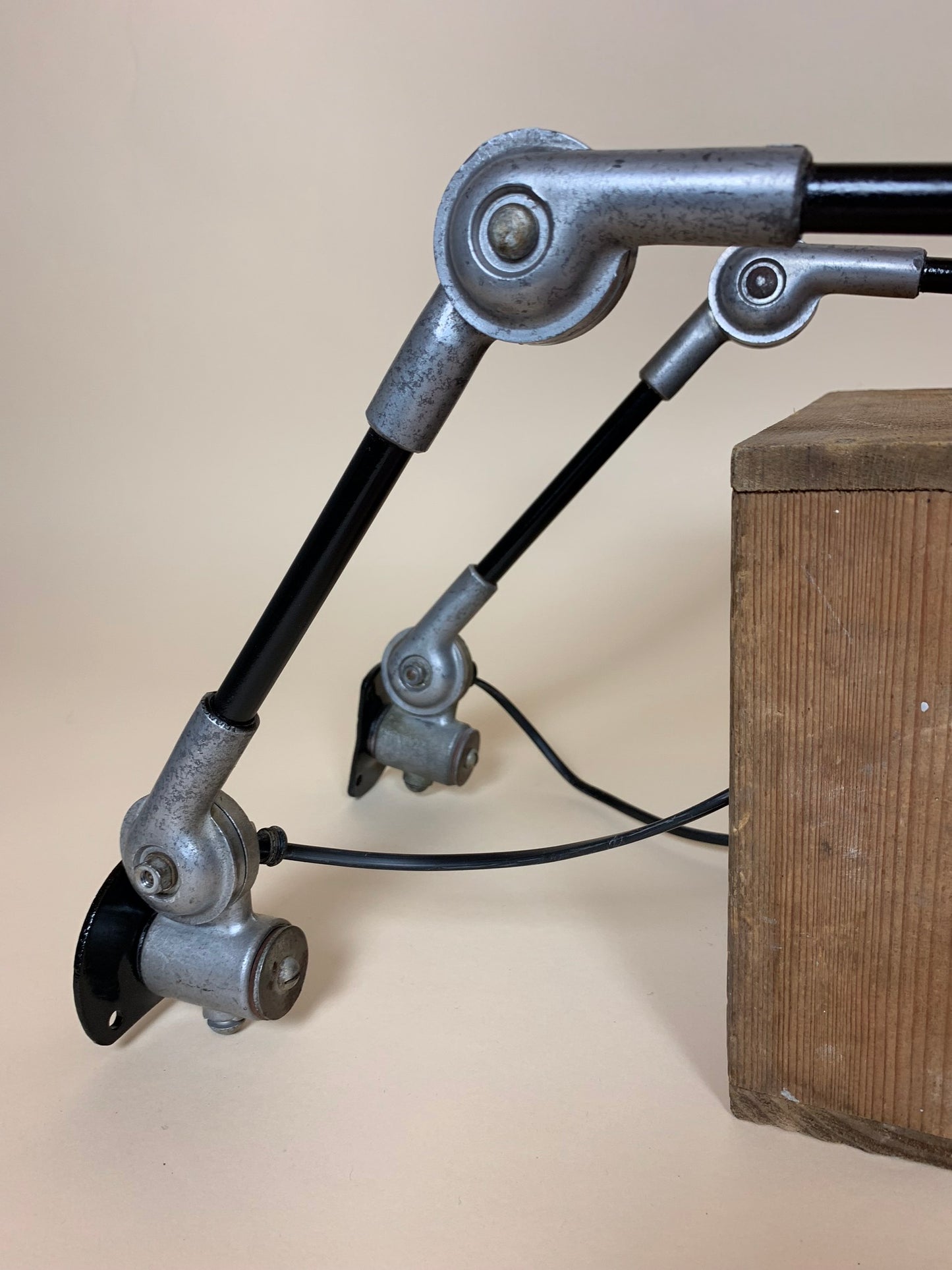 Schwarze Lampe - einzeln verkauft (Preis gilt pro Stück)