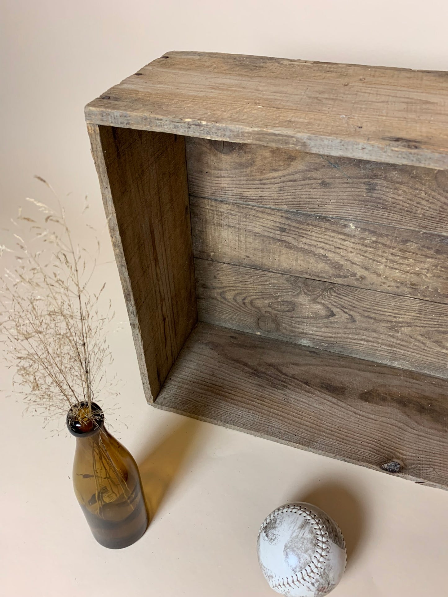 Holzkiste mit schönem Text