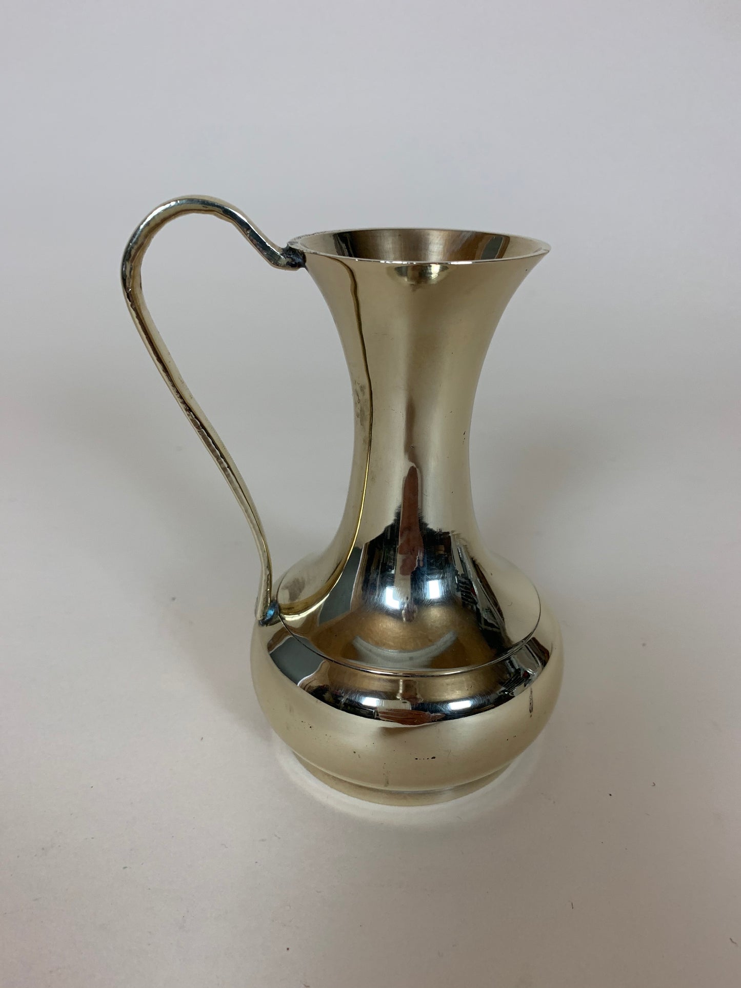 Vase aus Messing