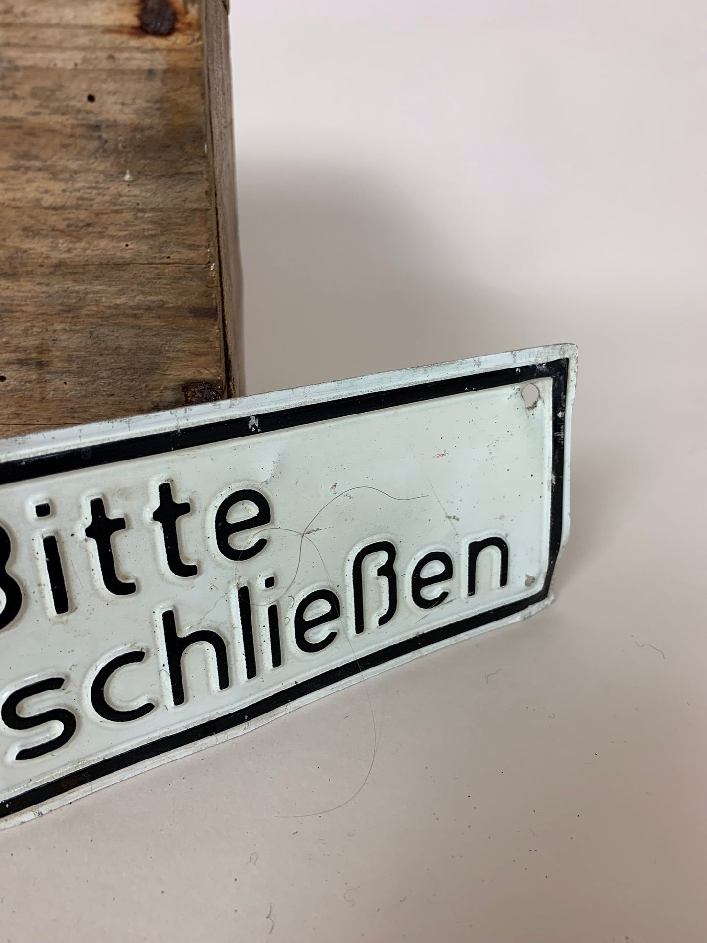 Kleines deutsches Schild