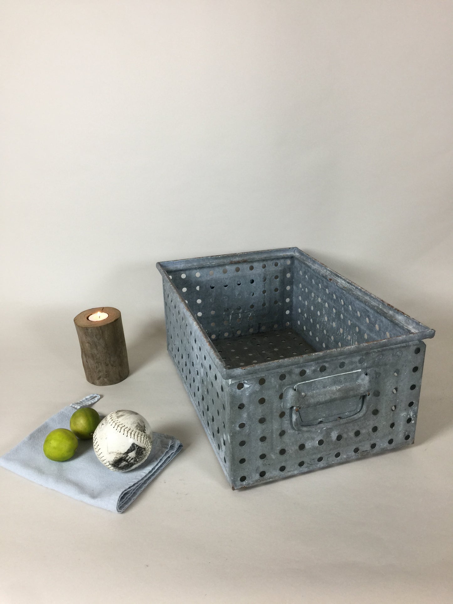 Schönes Metallgehäuse (Der Preis gilt pro Stück)