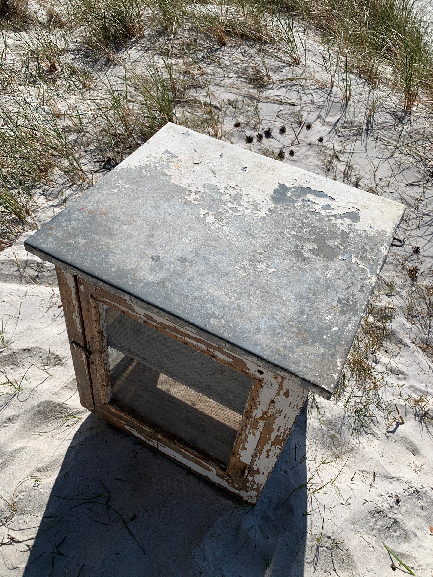 Fliegenschrank
