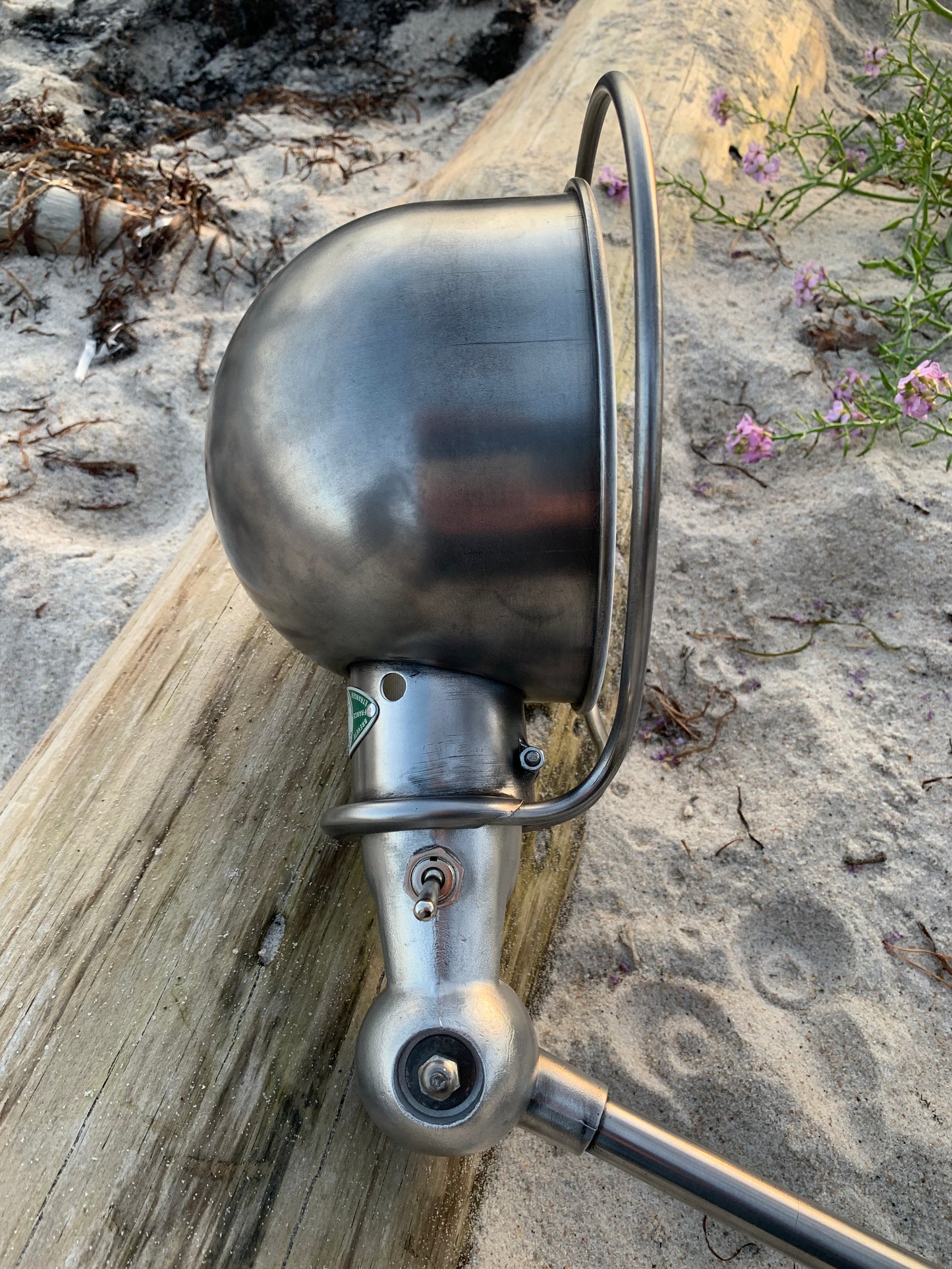 Schöne Jieldé-Lampe mit einem Arm