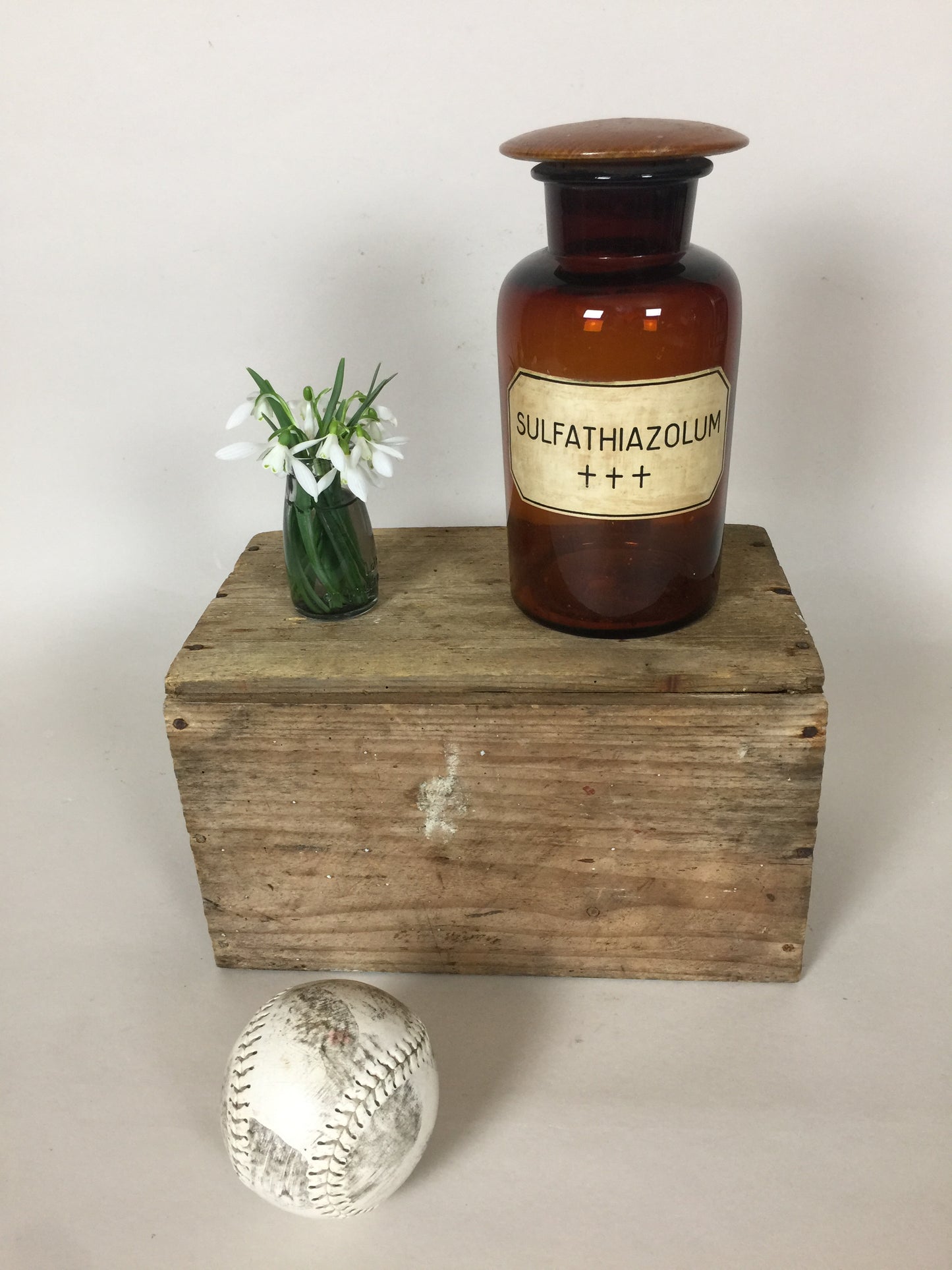 Sehr altes Apothekerglas aus der Nexø Apotheke