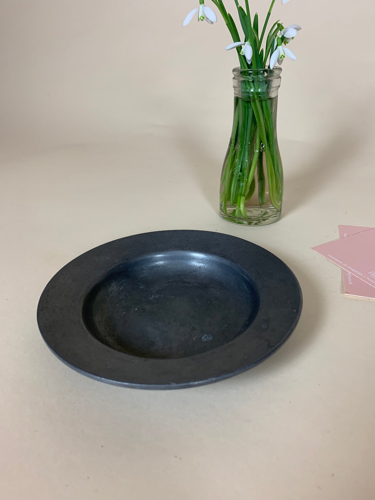 Kleine Zinnschale
