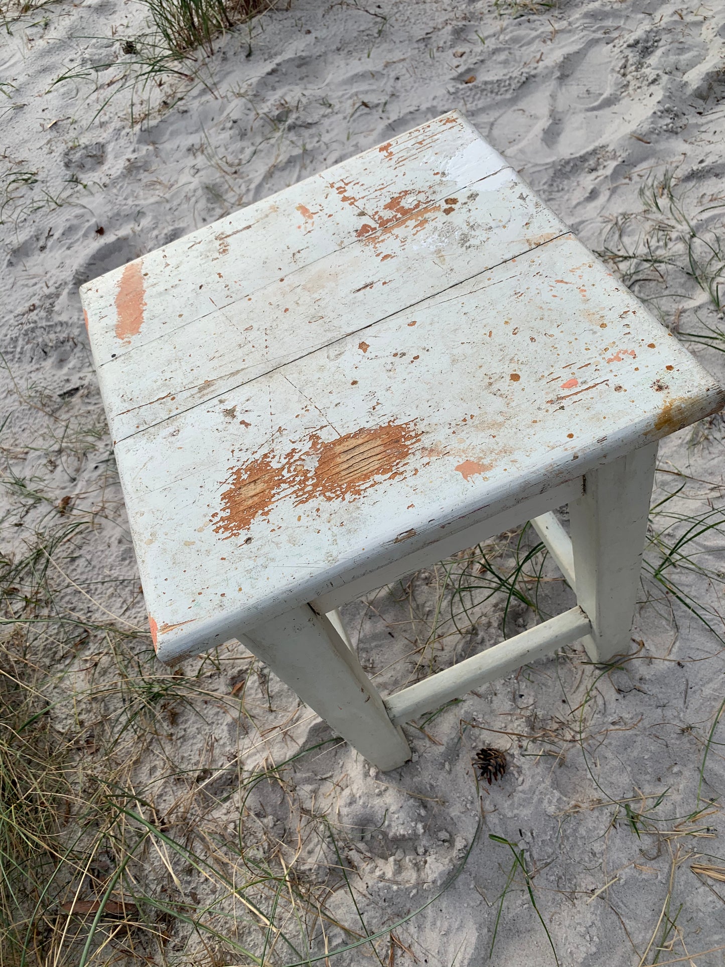 Der Hocker