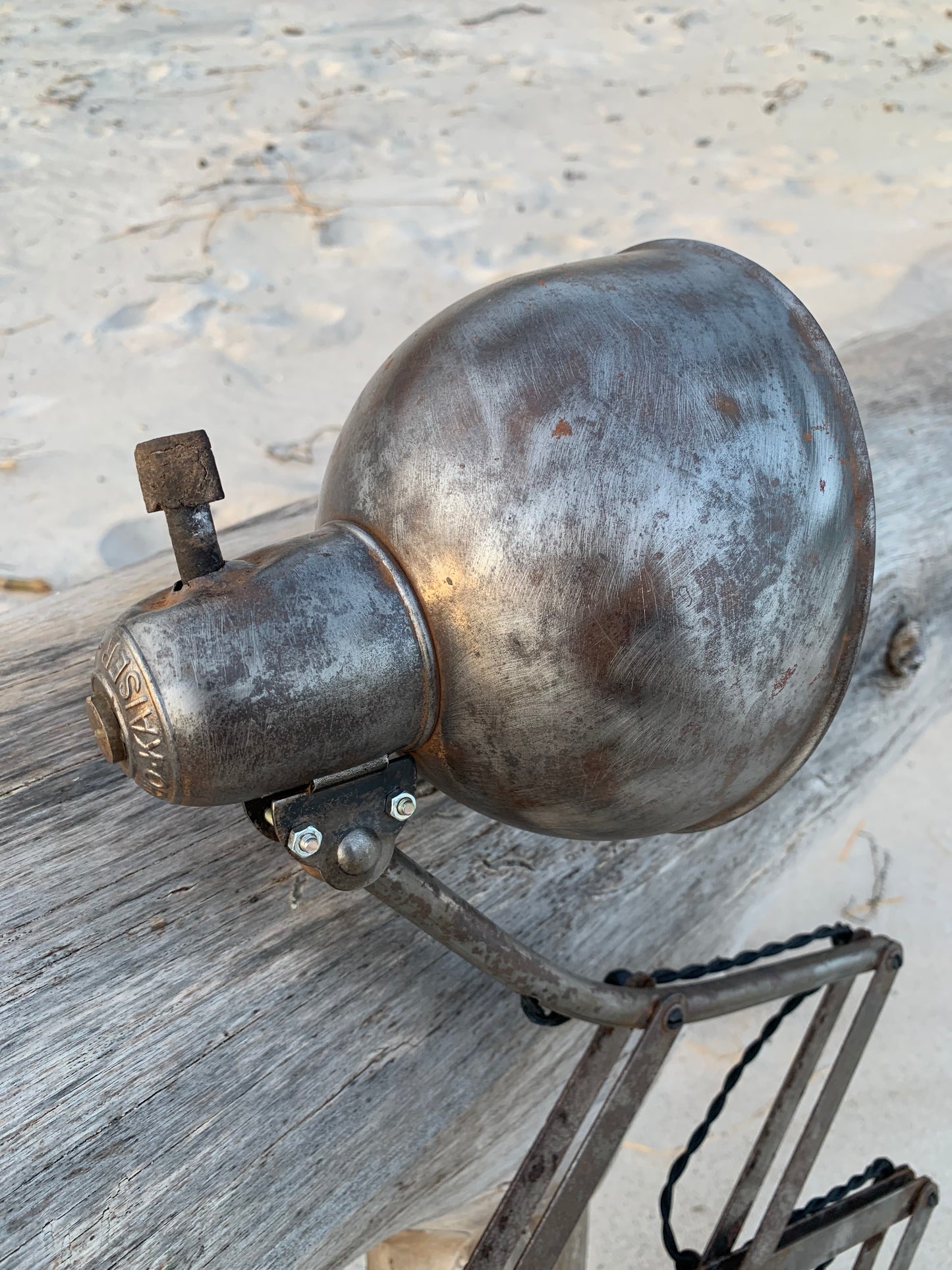 Kaiser Idell 6614 Super Scherenlampe - Raw-Version
