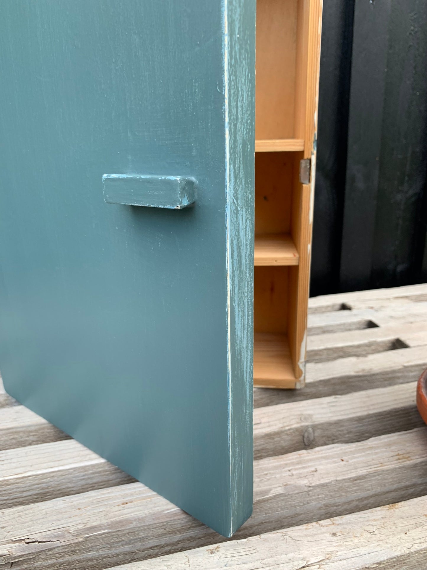 Medizinschrank