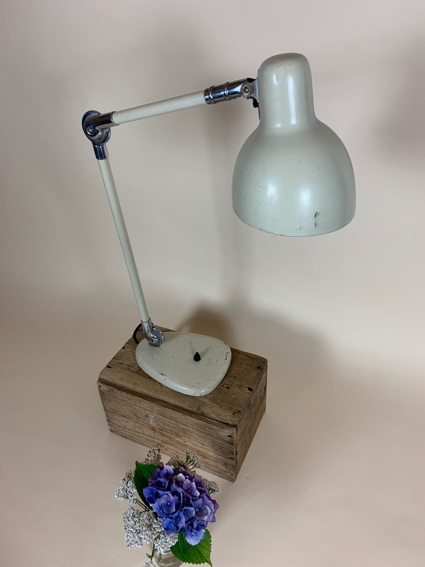 Schöne Vintage Architektenlampe