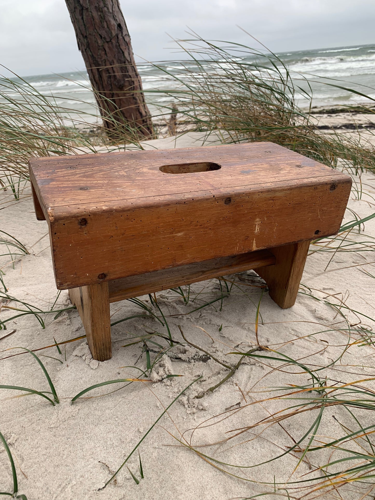 Hocker aus Holz