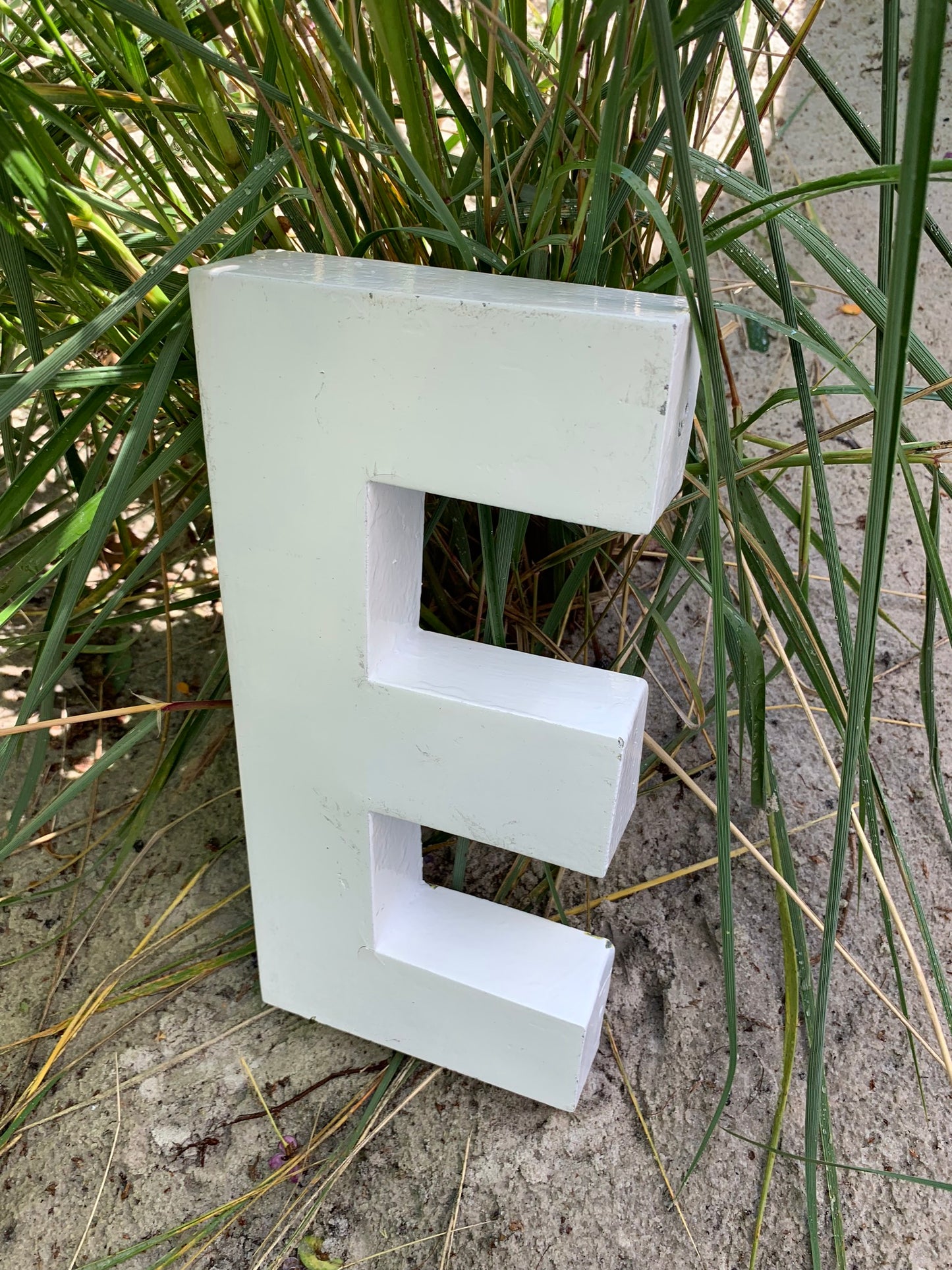 Buchstabe E