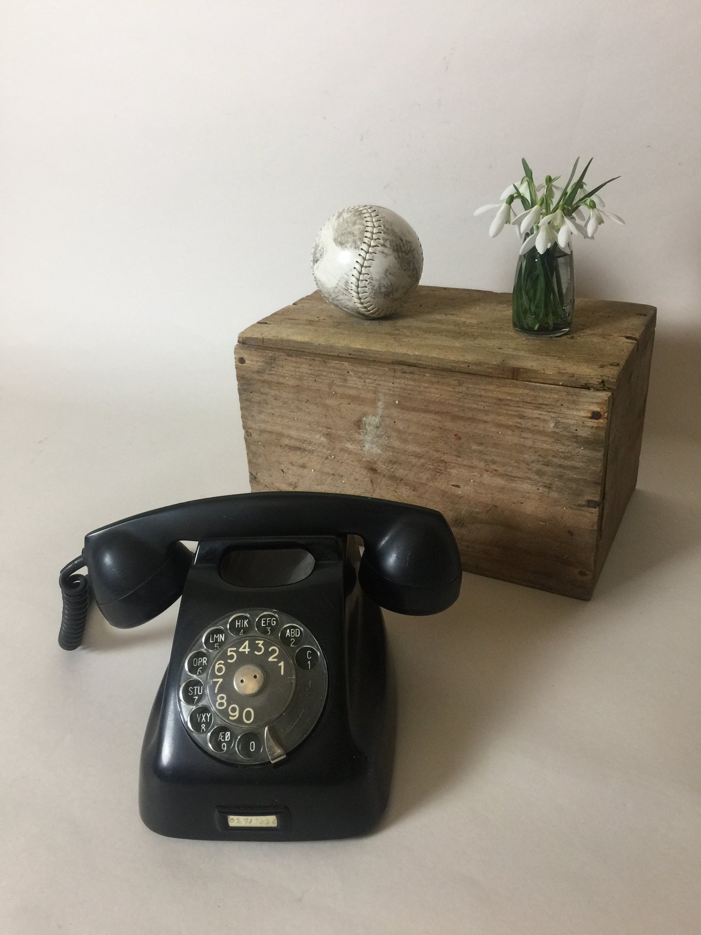 Altes schwarzes Telefon