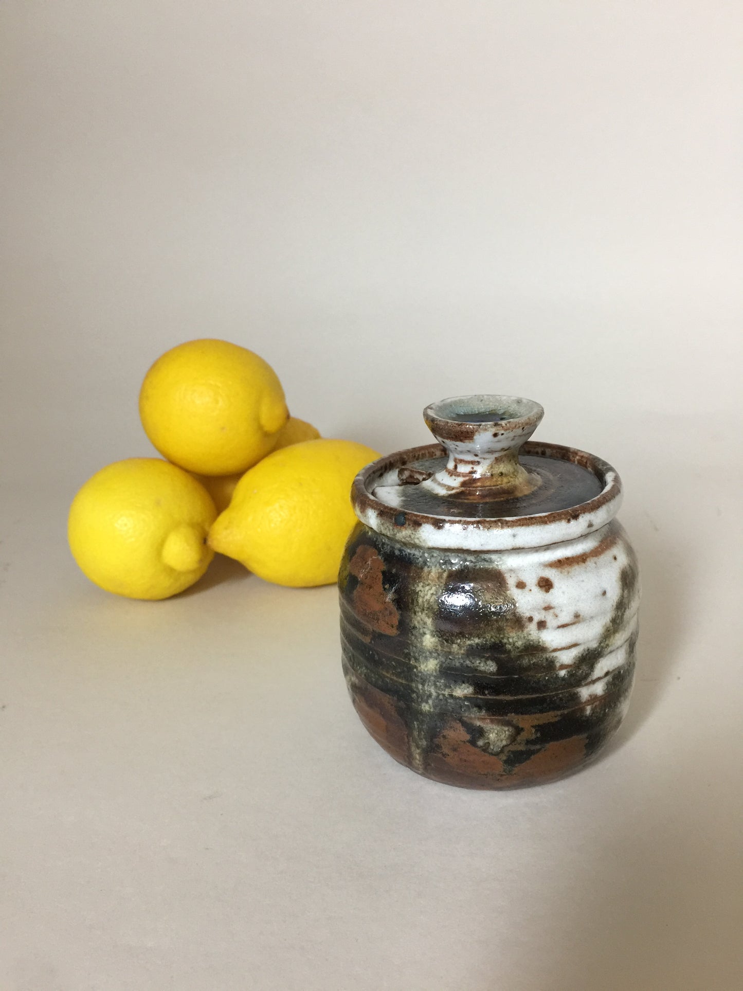 Schöne Dose mit Deckel von Waldorff, Svaneke