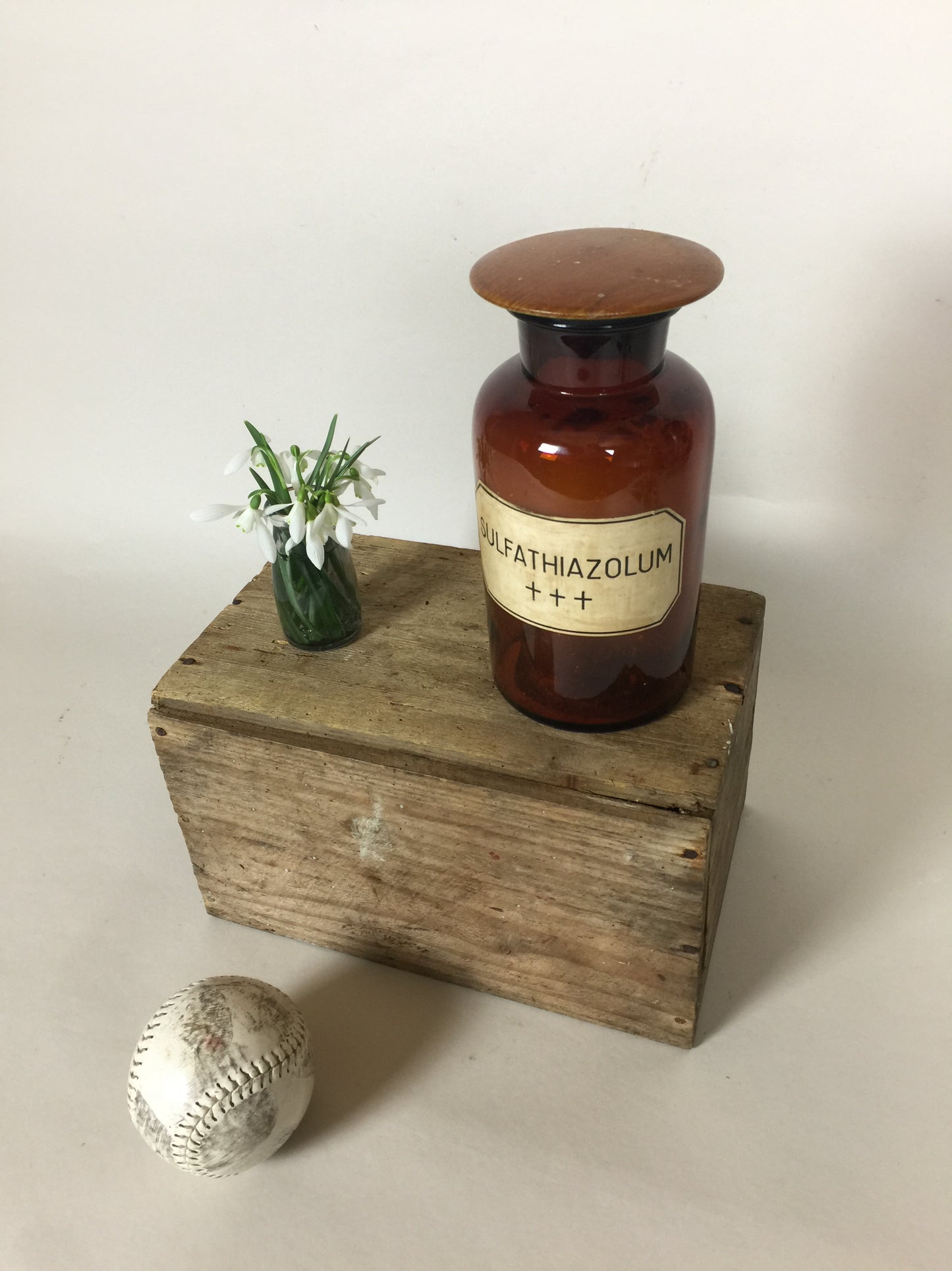 Sehr altes Apothekerglas aus der Nexø Apotheke