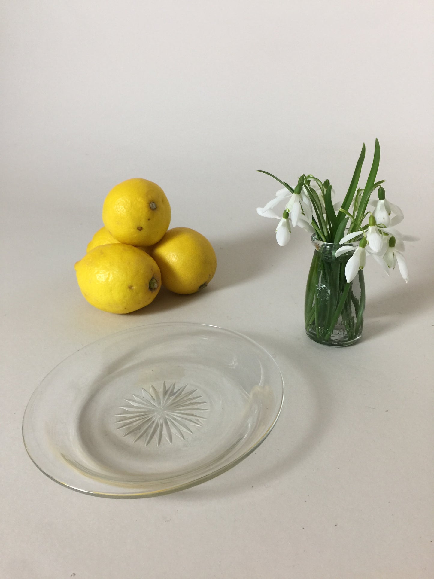 Schöne kleine Glasuntertassen (einzeln erhältlich)