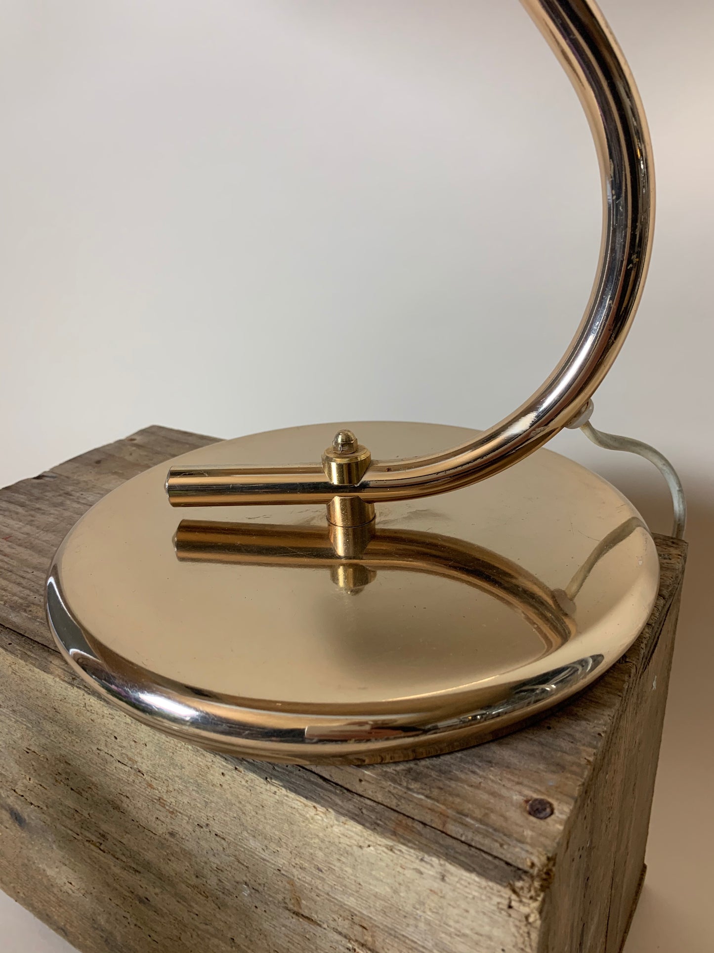 Lampe aus Messing