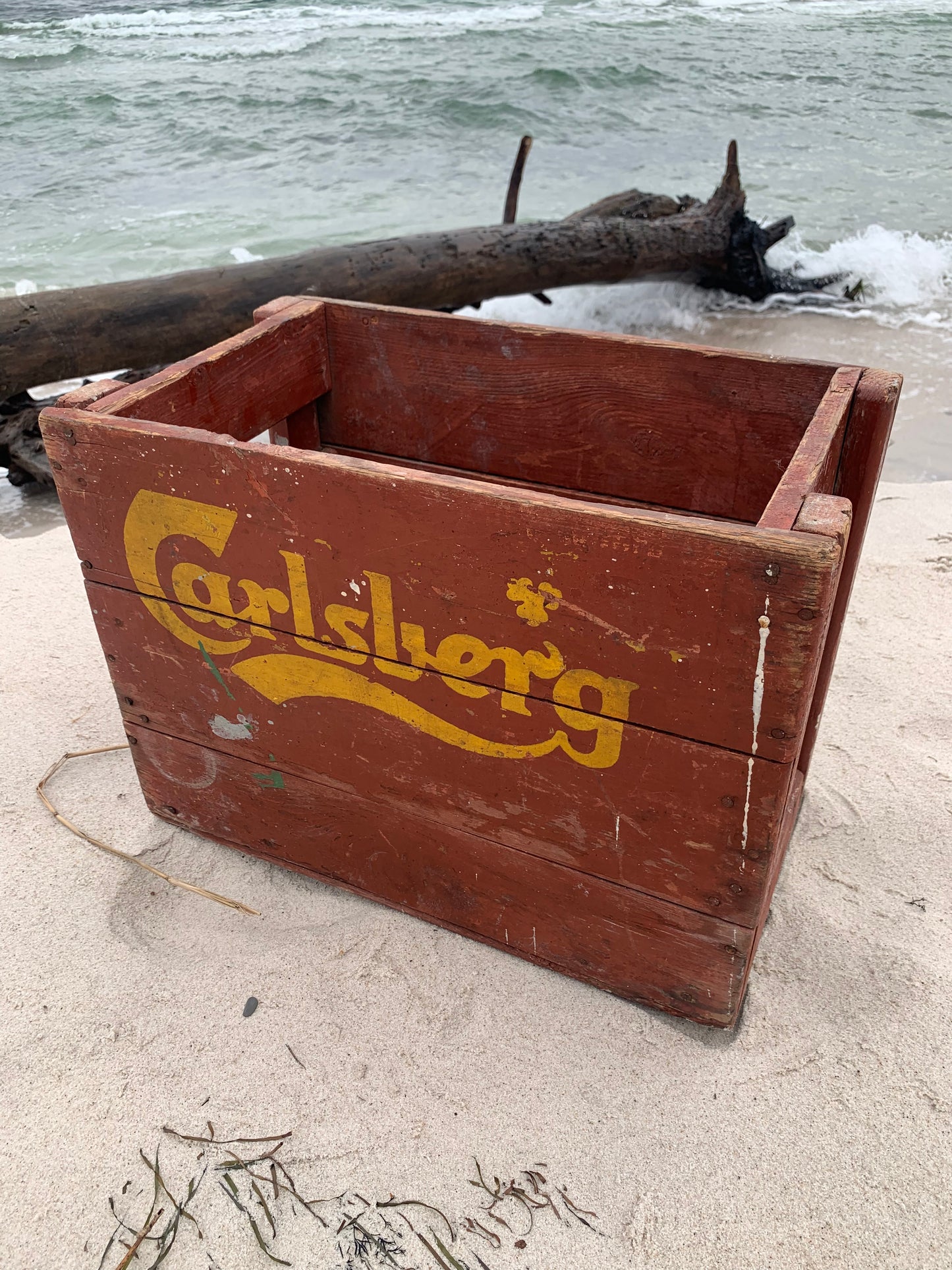 Alte Carlsberg-Bierkiste