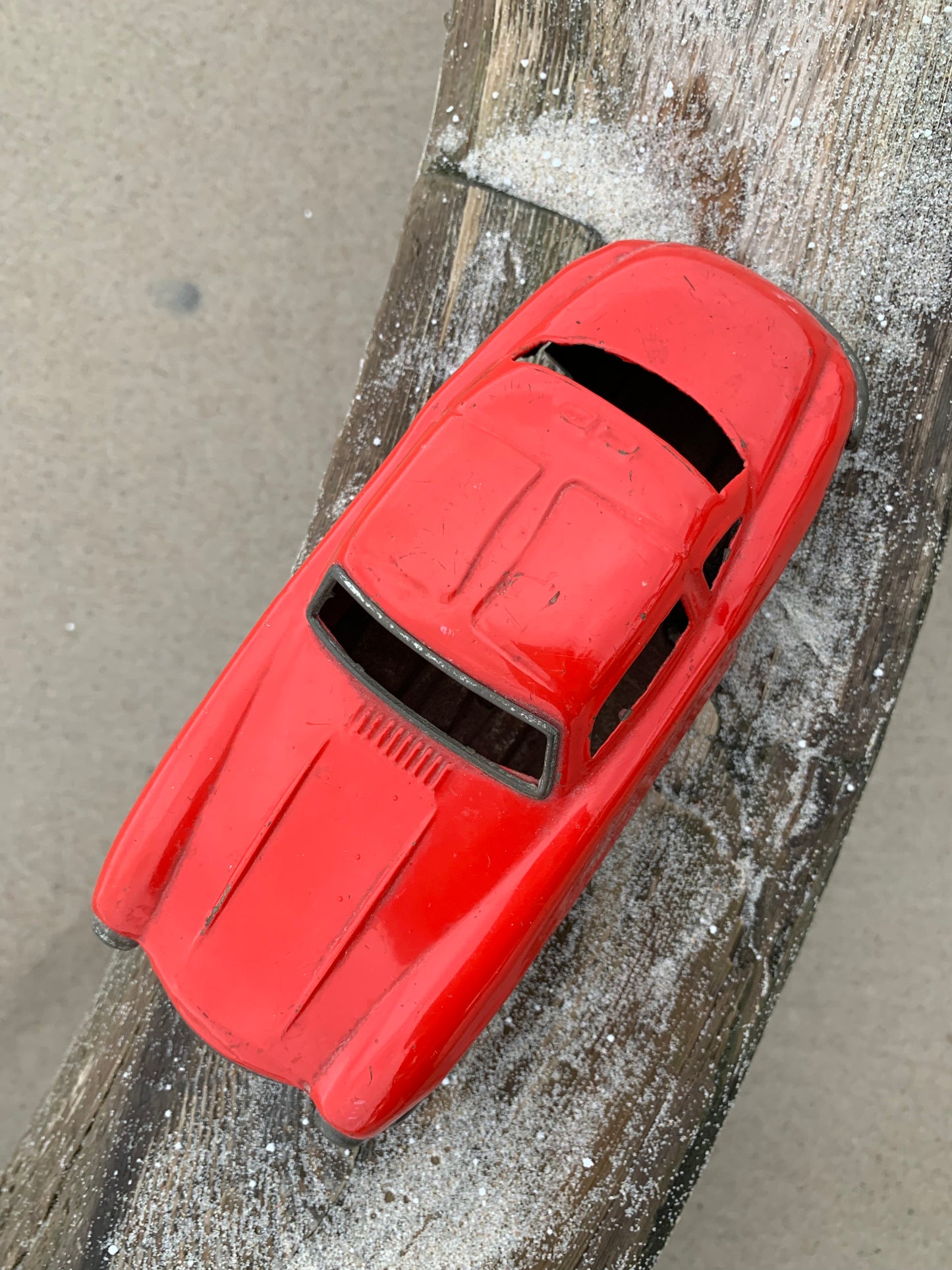 Schöner alter Mercedes in Blech