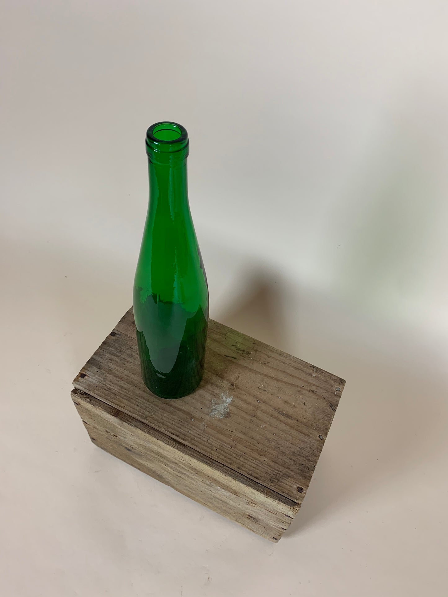 Grüne Glasflasche