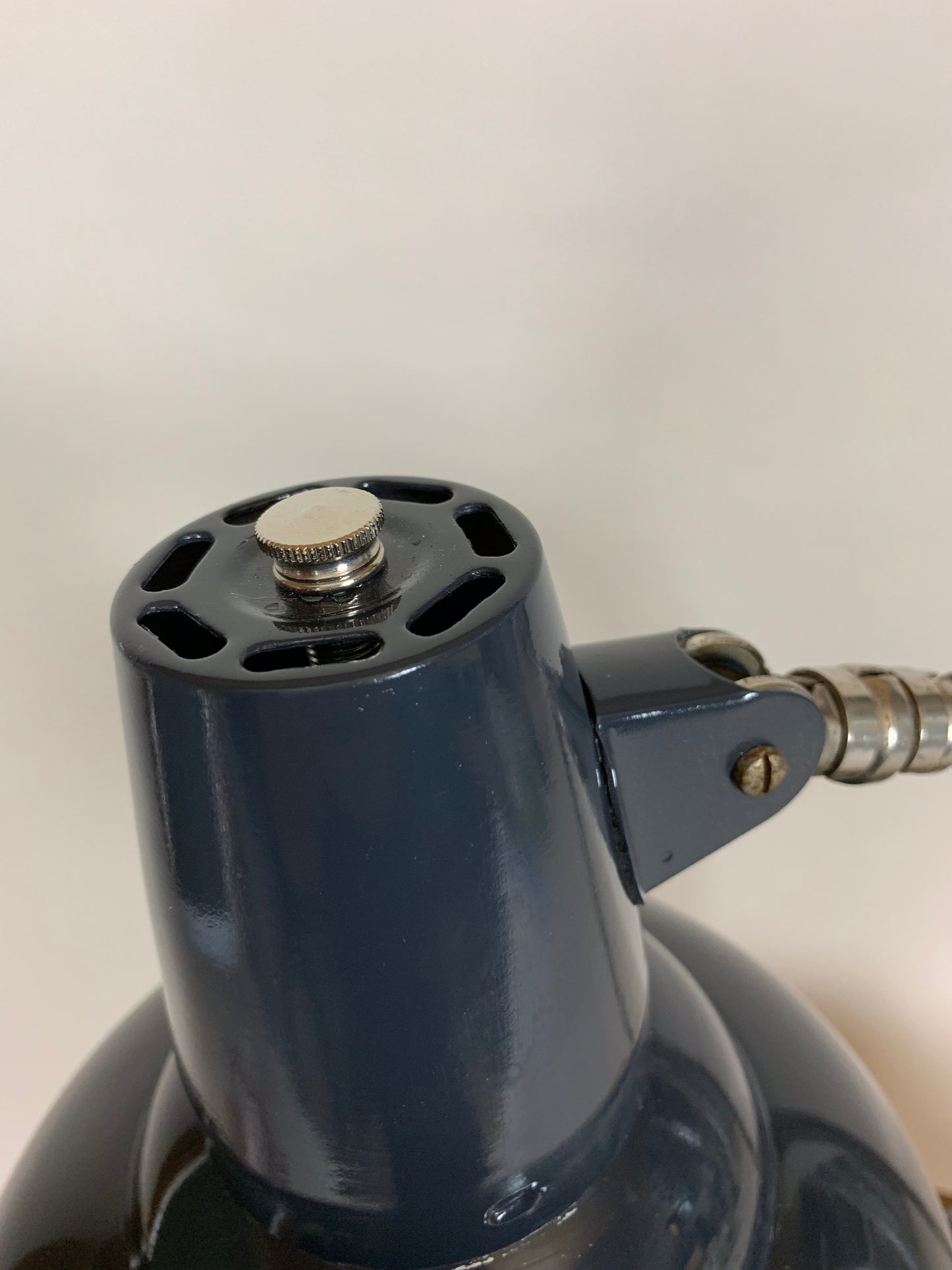Schöne graue Lampe