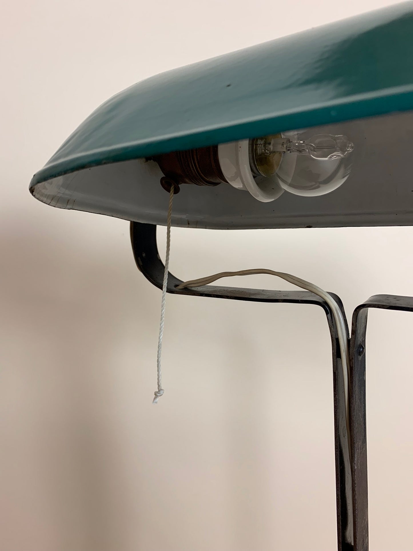 Alte Erpe Schreibtischlampe aus Belgien