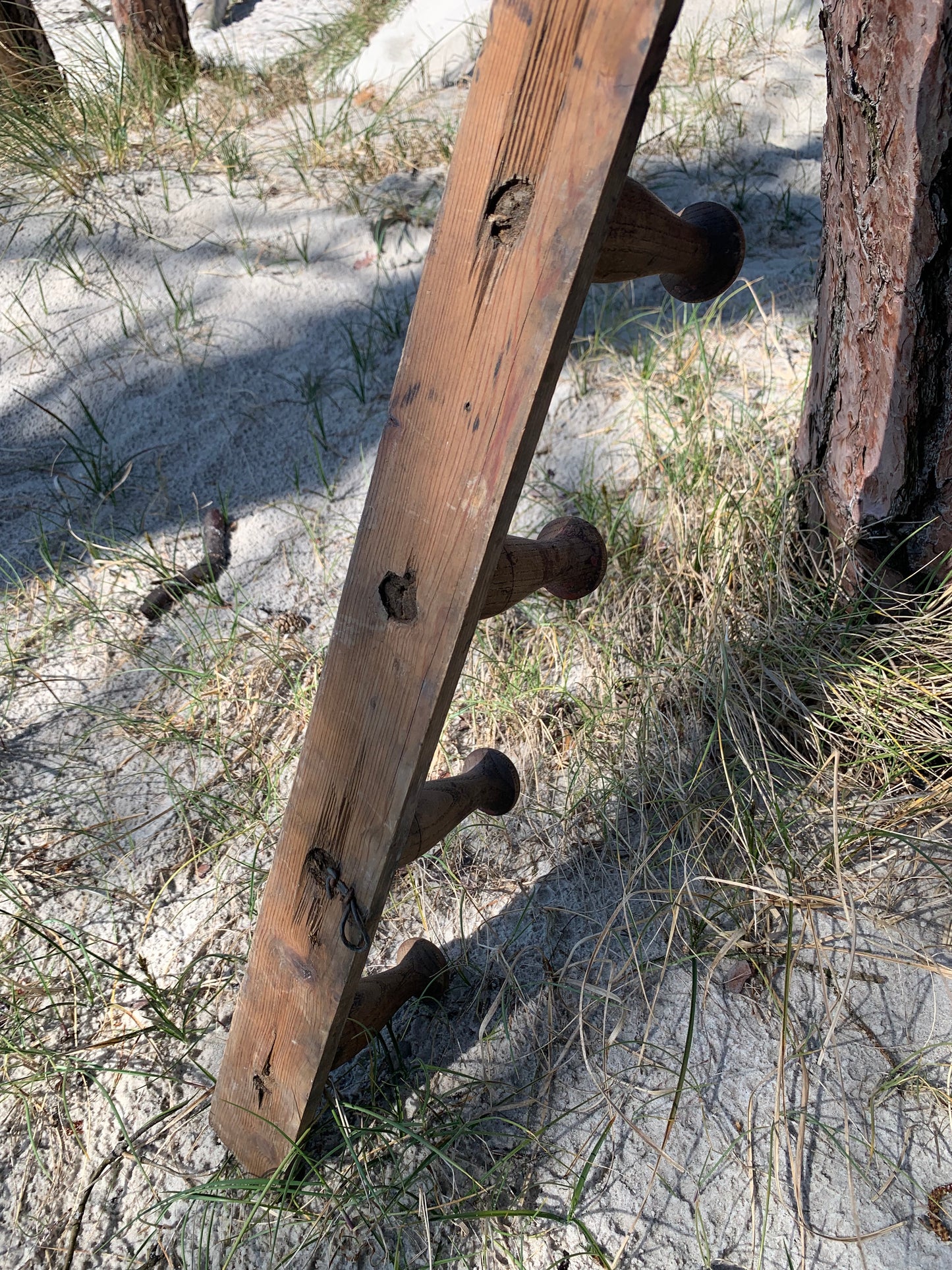 Französischer Kleiderständer