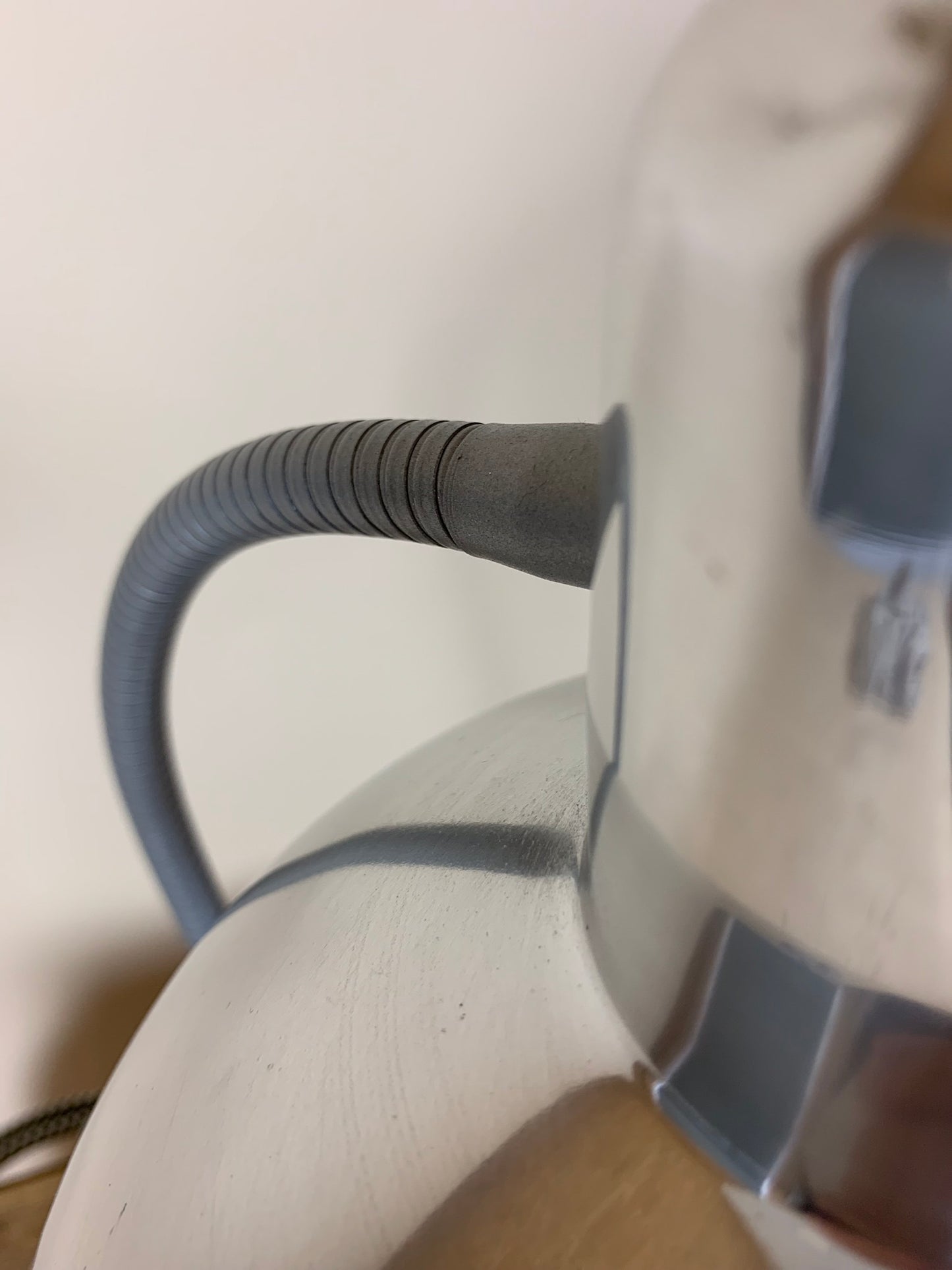 BTC Tischleuchte mit Flexarm